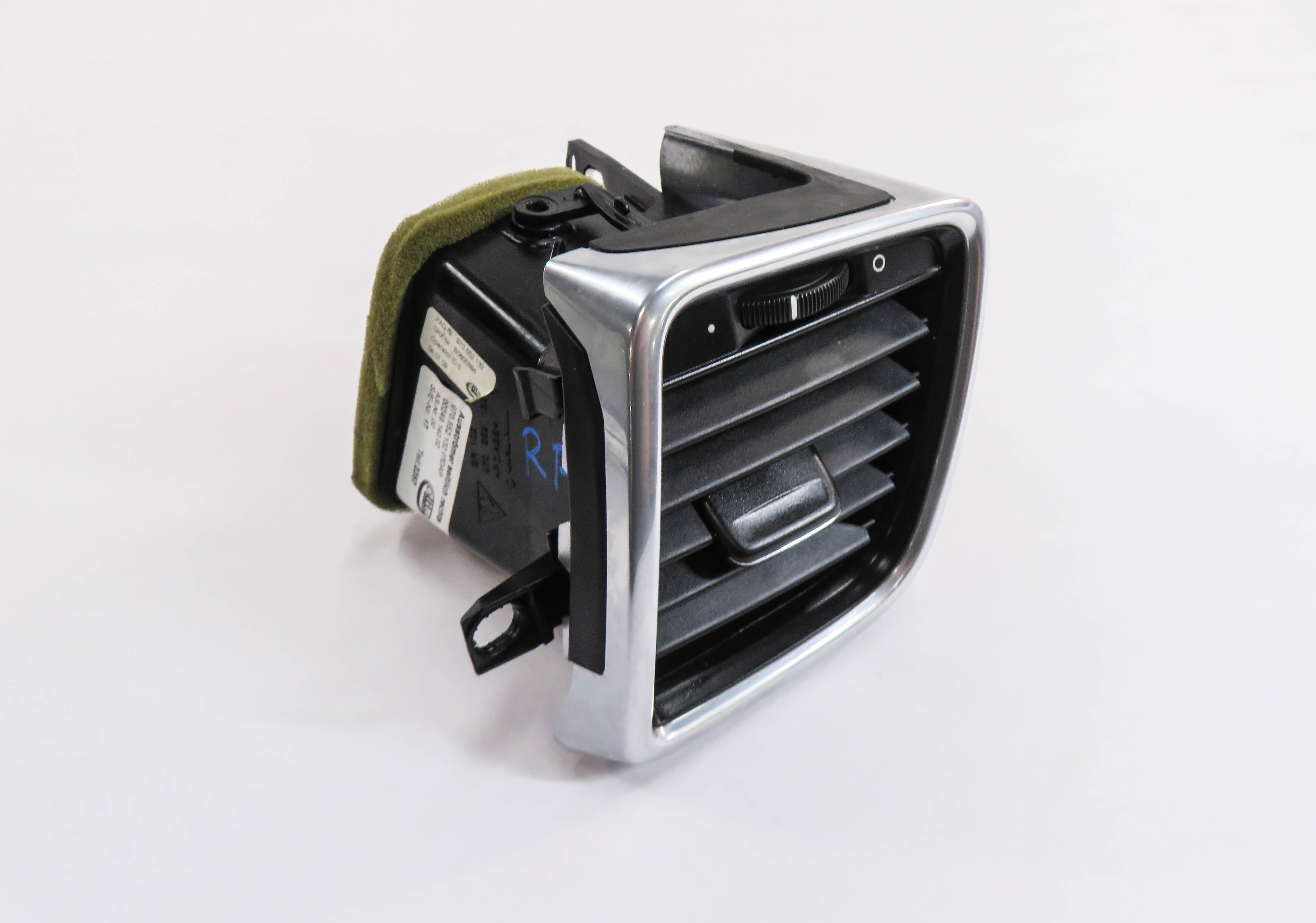 2010 PORSCHE PANAMERA (970 G1) RIGHT FRONT PASSENGER DASH HEATER A/C AIR VENT — exact item pictured