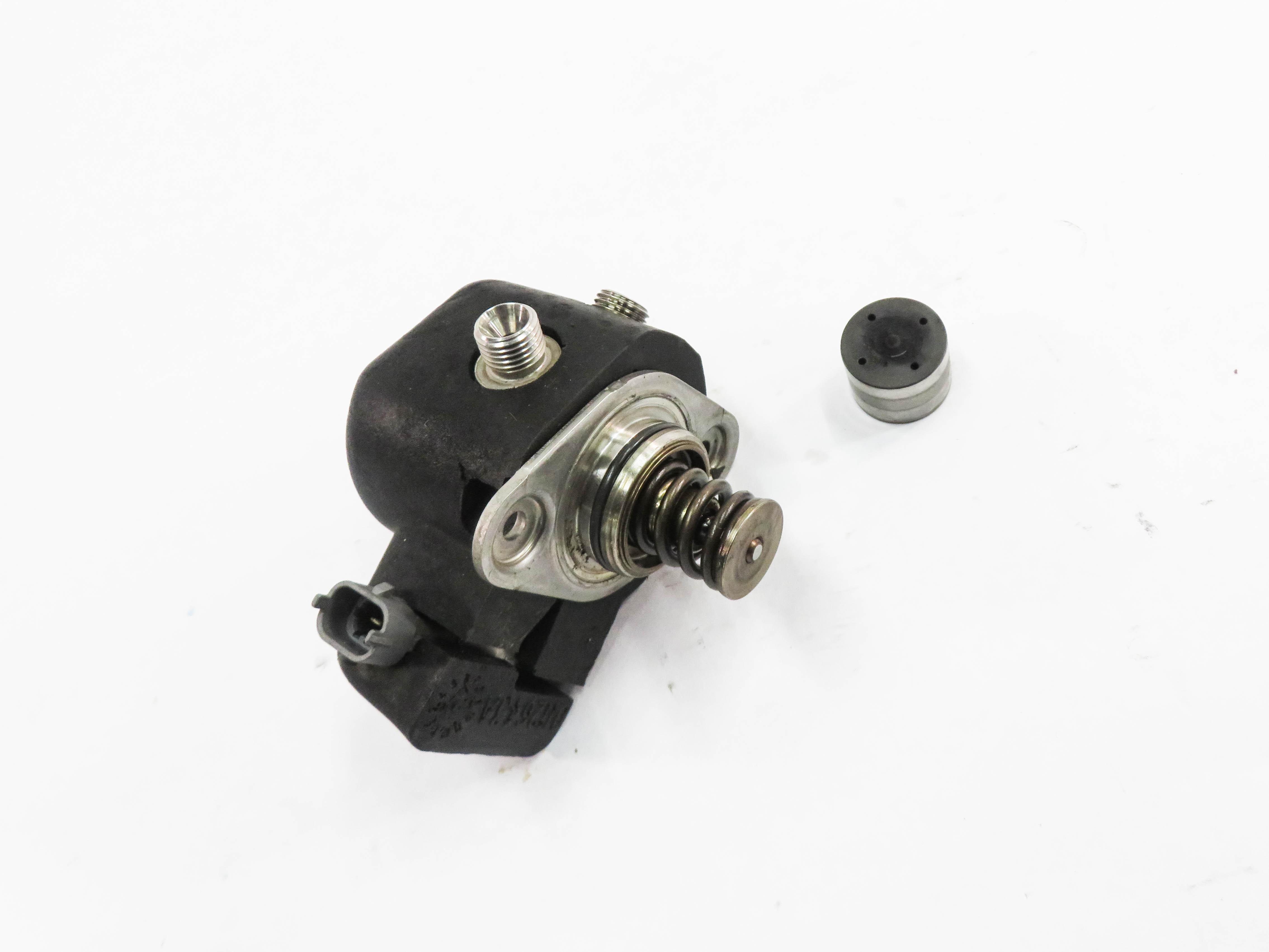 10-17 LR4 RANGE ROVER SPORT (L322 L320 L405 L494) 3.0L 5.0L MECHANICAL FUEL PUMP — exact item pictured