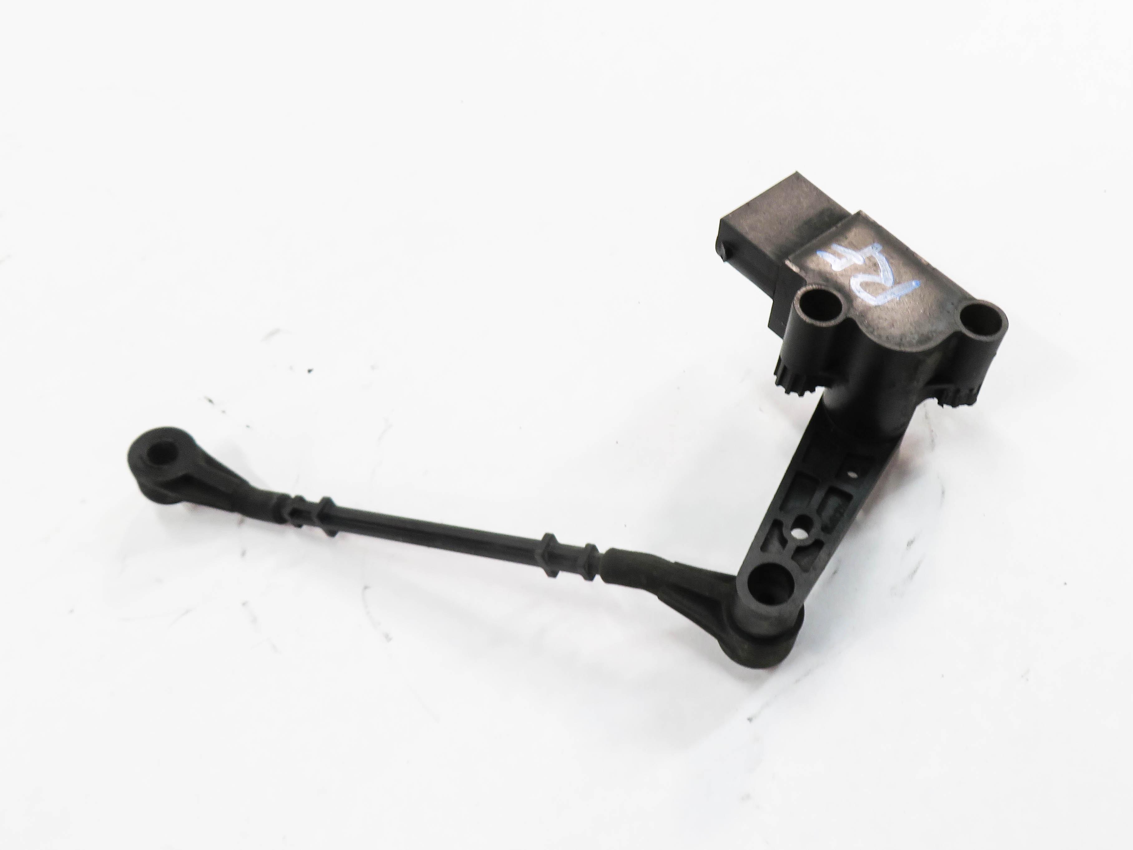 2010 RANGE ROVER (L322) RIGHT FRONT PASSENGER SUSPENSION HEIGHT LEVEL SENSOR — exact item pictured