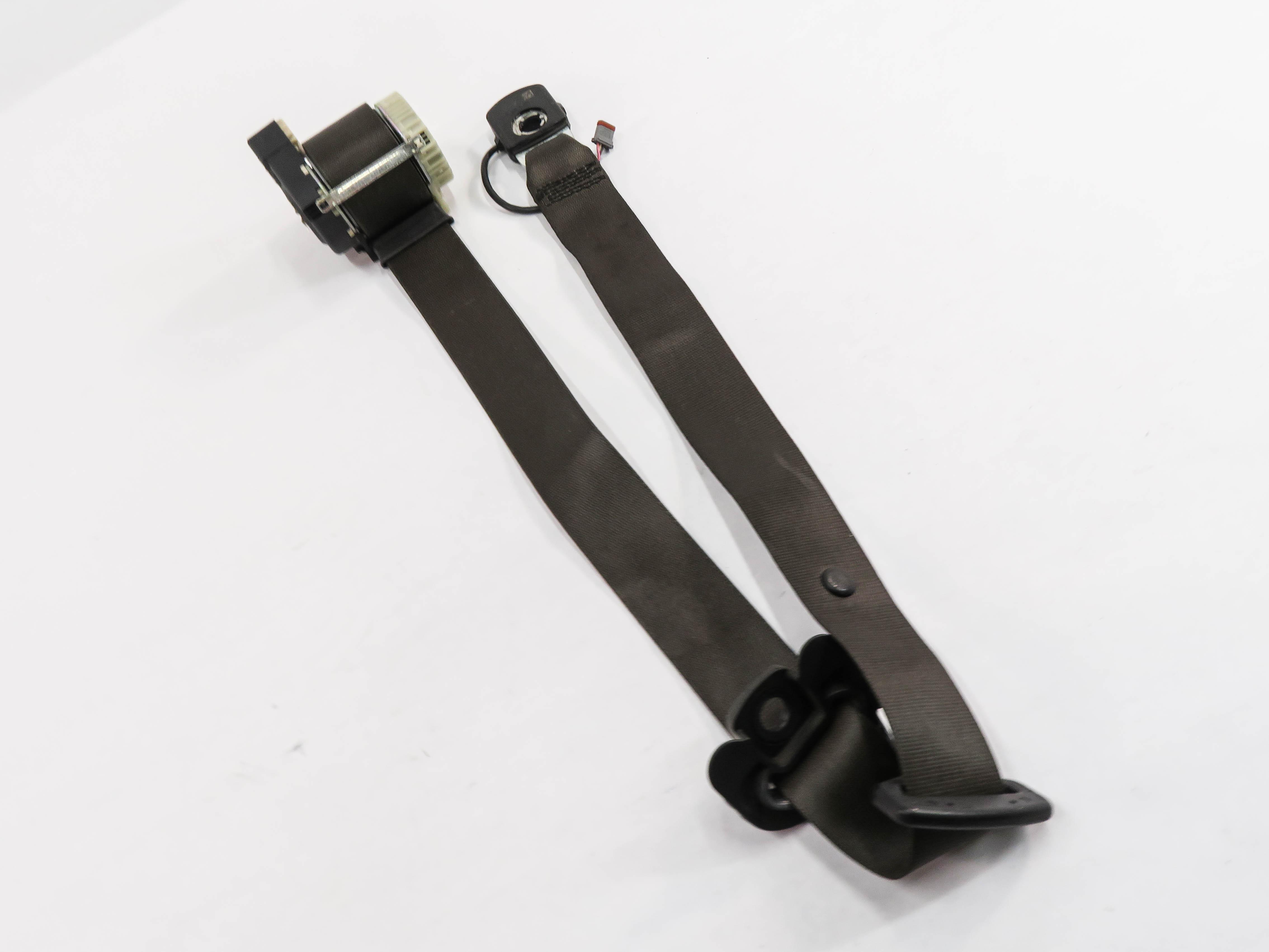 2010-2012 RANGE ROVER (L322) RIGHT FRONT PASSENGER SEATBELT RETRACTOR (BROWN) — exact item pictured