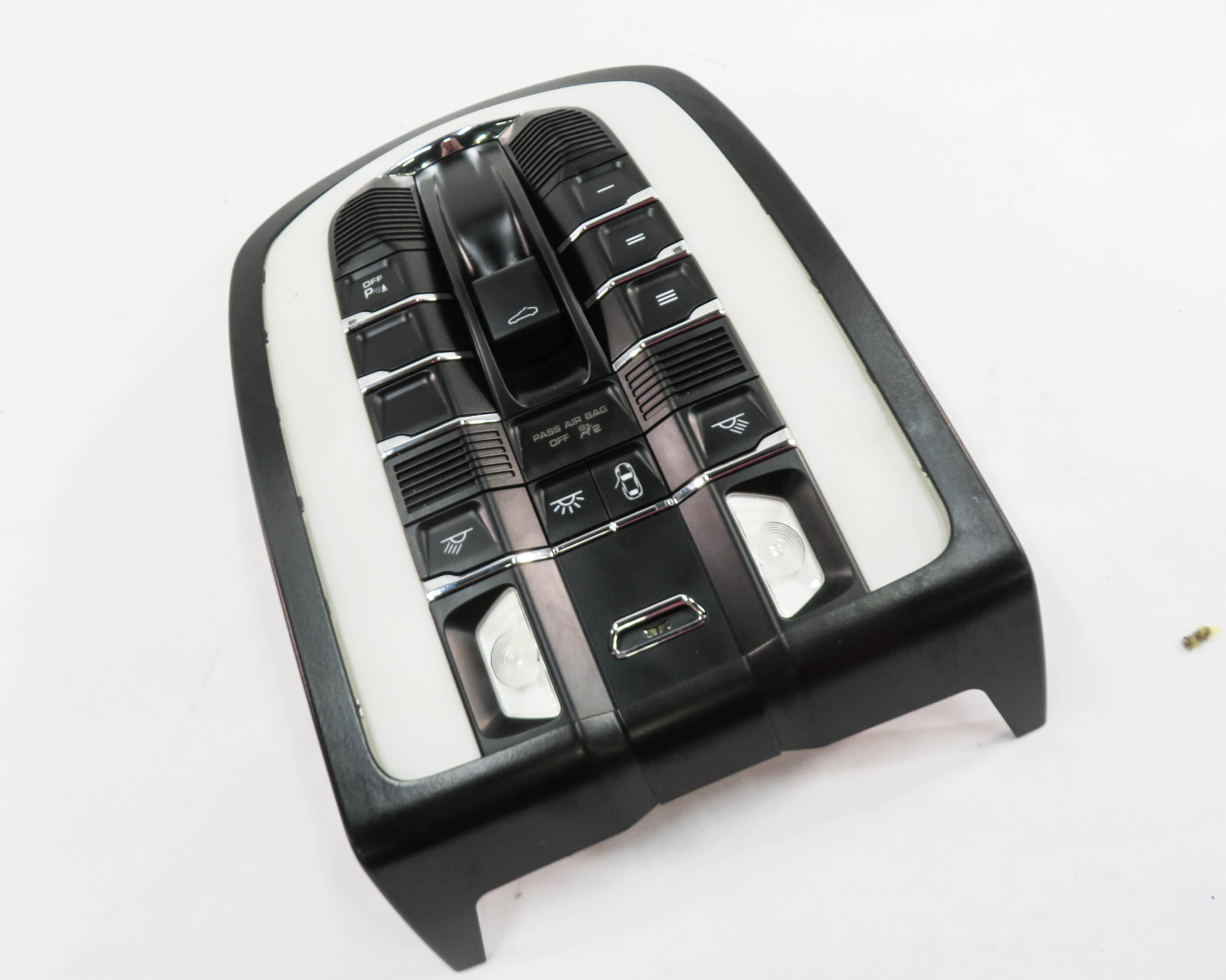 2011 PORSCHE PANAMERA (970 G1) DOMELIGHT MAP READING COURTESY LIGHT LAMP (BLACK) — exact item pictured