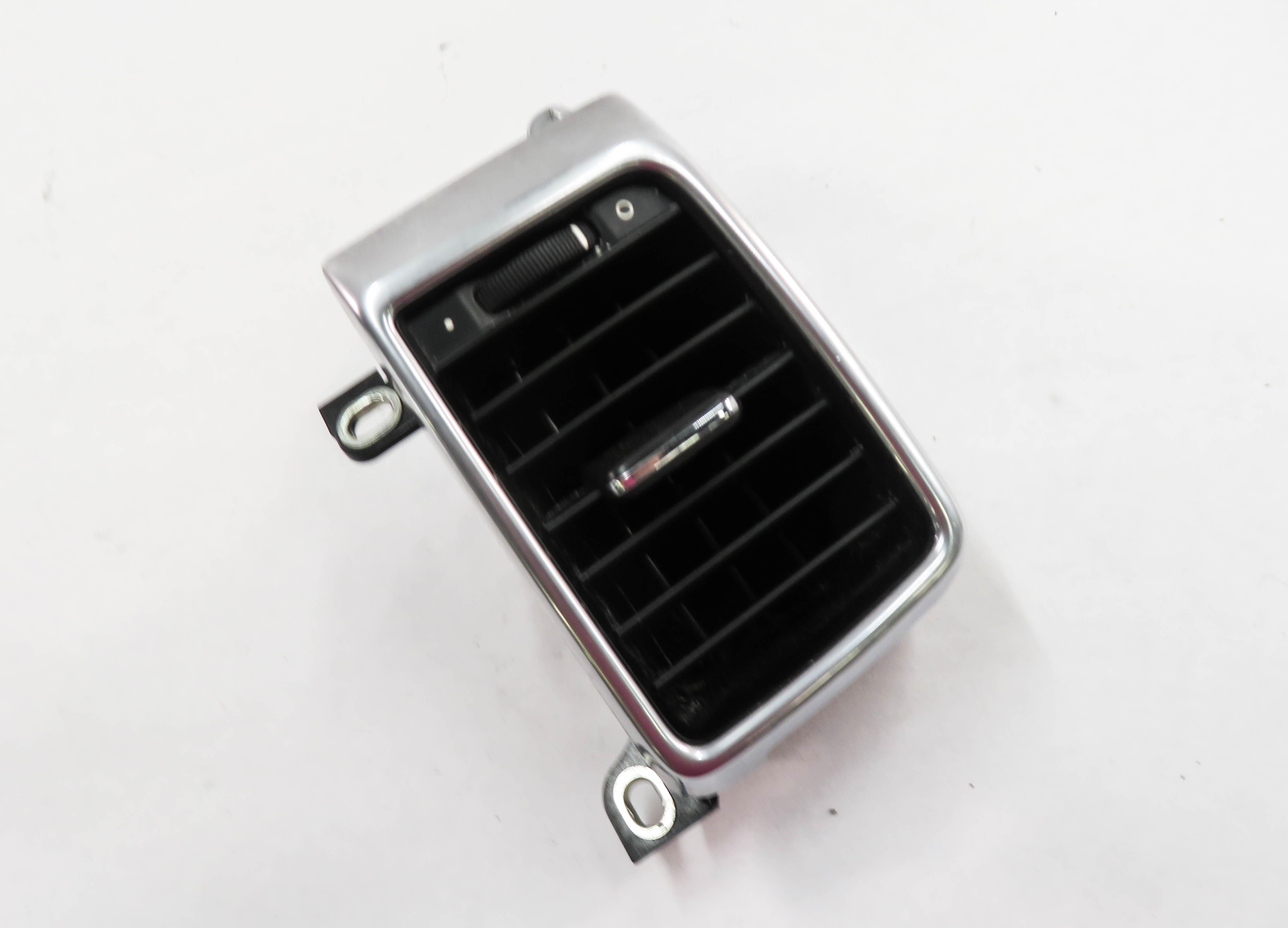2011 PORSCHE PANAMERA (970 G1) RIGHT REAR HEATER A/C AIR VENT — exact item pictured