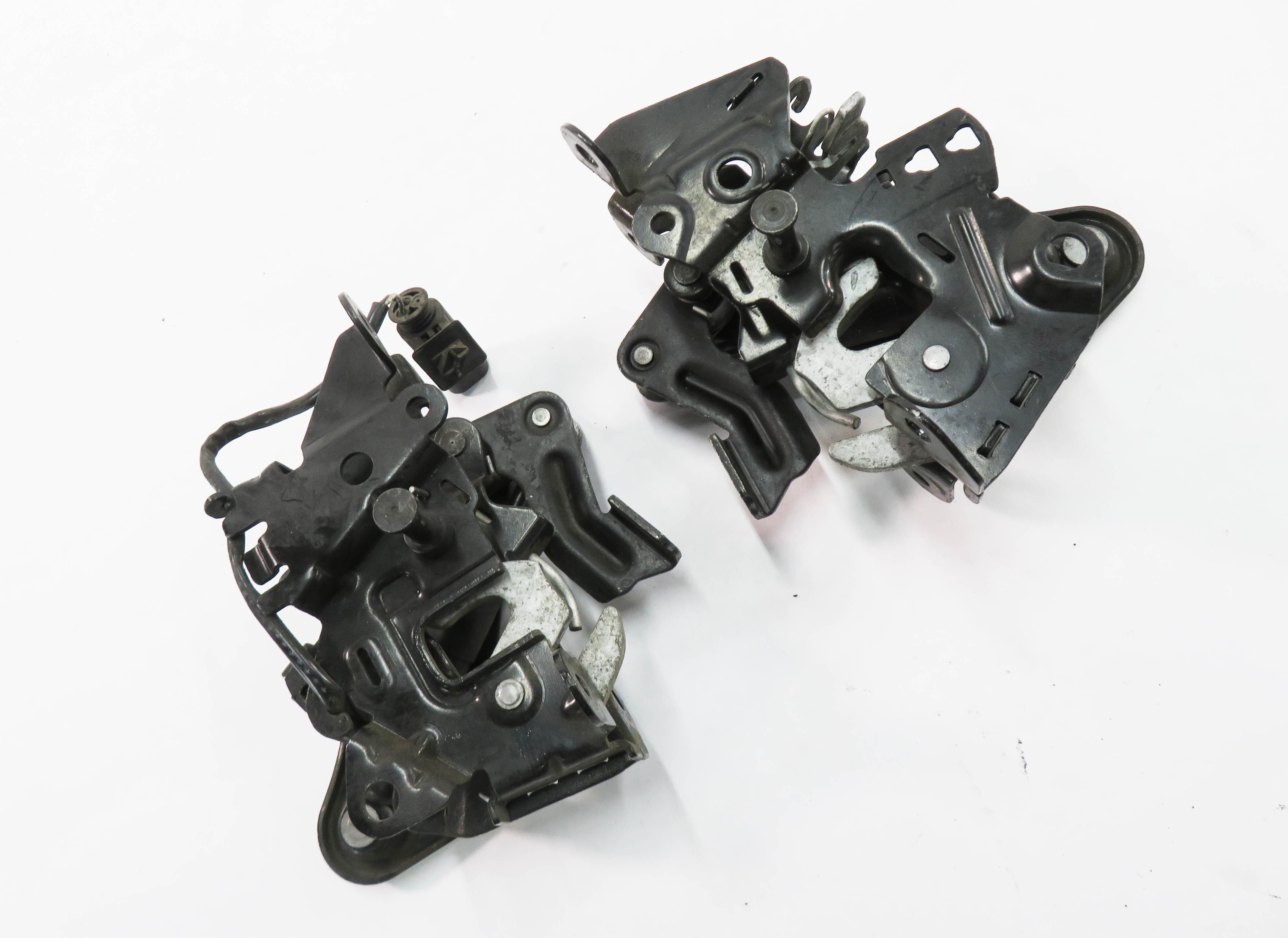 2011 BMW 535i (F10) FRONT LEFT & RIGHT LOWER HOOD LOCK LATCH SET-2 — exact item pictured