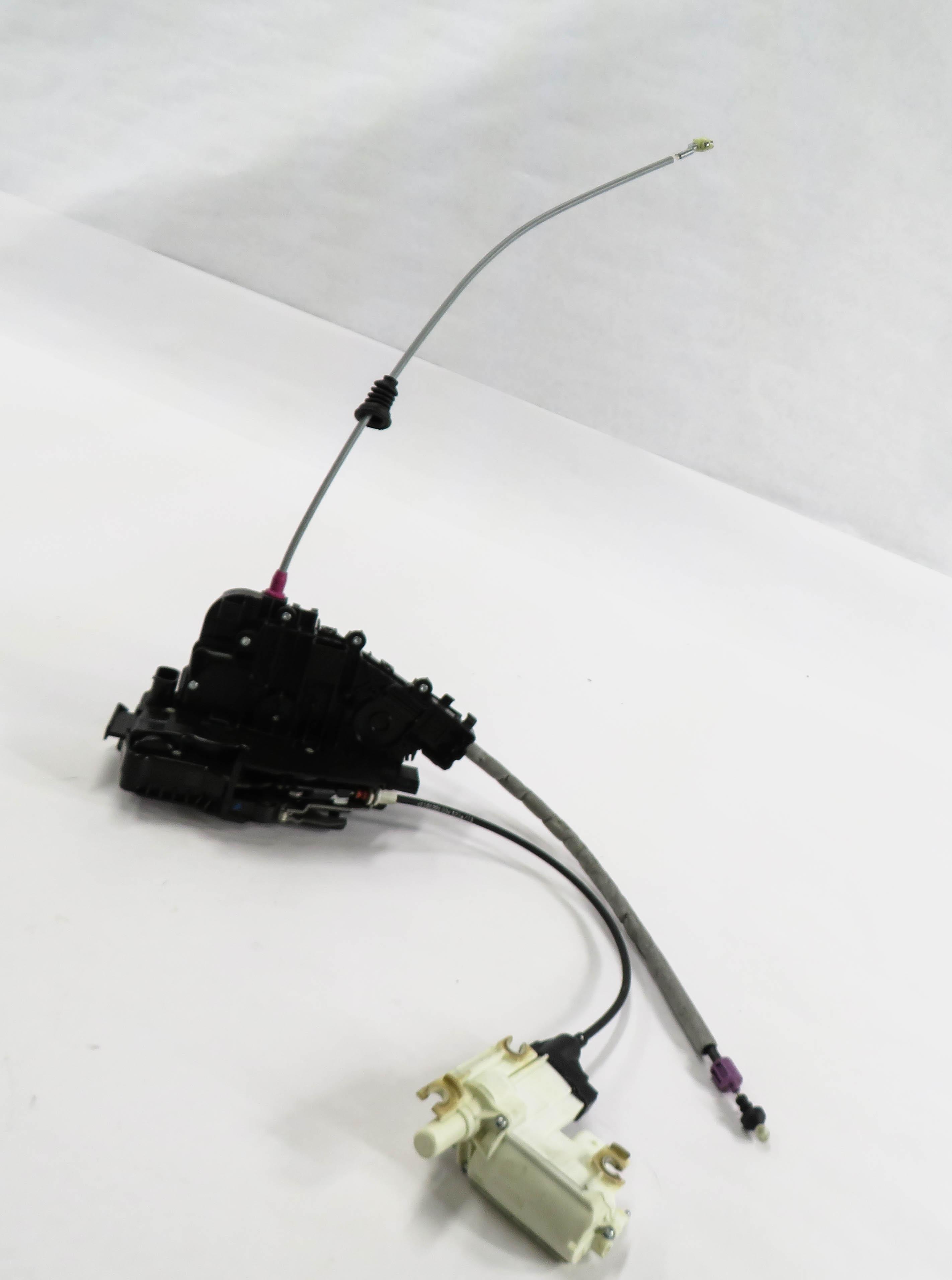 2013-2015 MERCEDES GL350 GL450 GL550 (X166) RIGHT REAR SOFT CLOSE DOOR LATCH — exact item pictured
