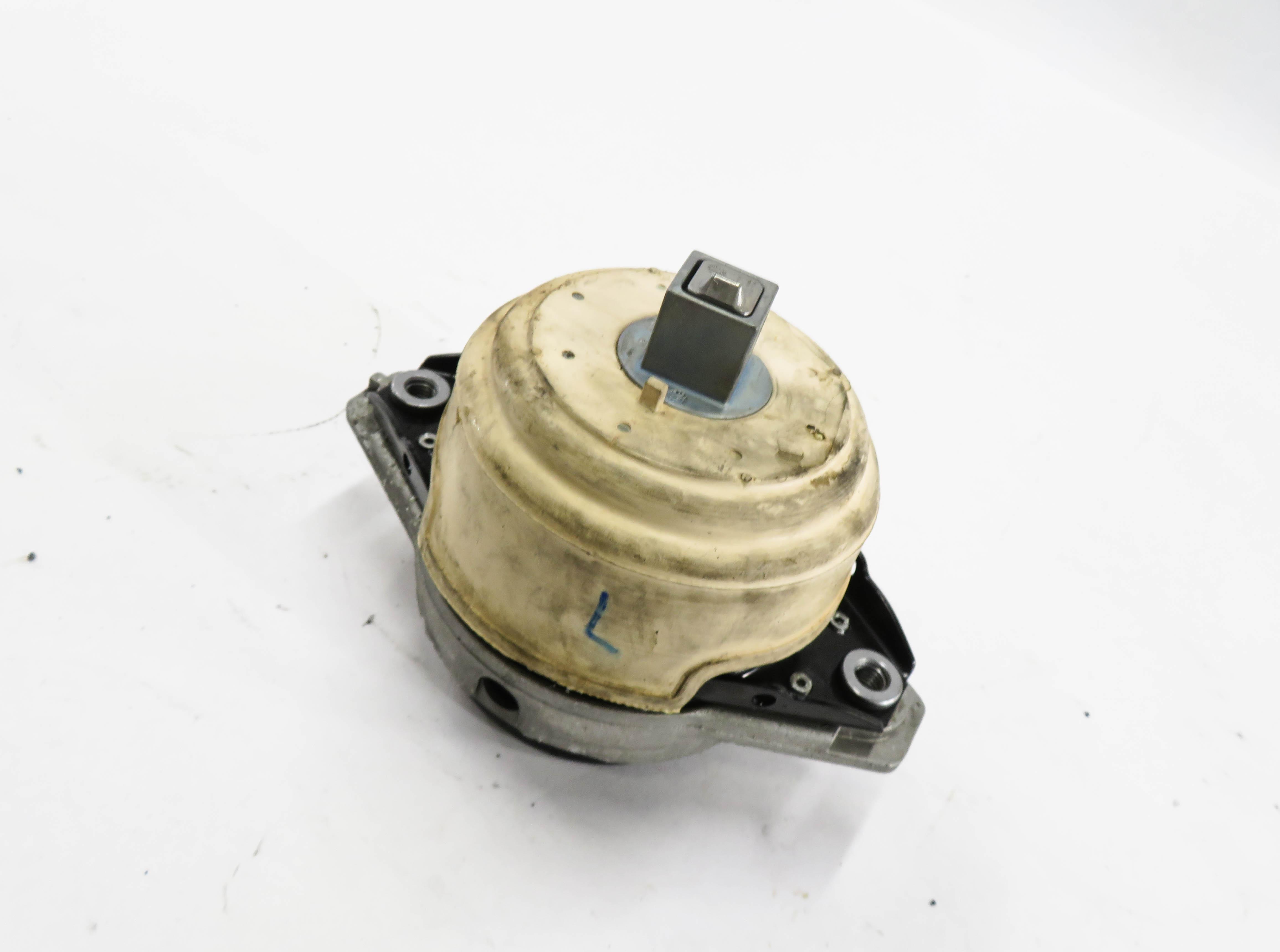 2014 MERCEDES GL550 (X166) 4.6L M278 ENGINE - MOTOR MOUNT — exact item pictured