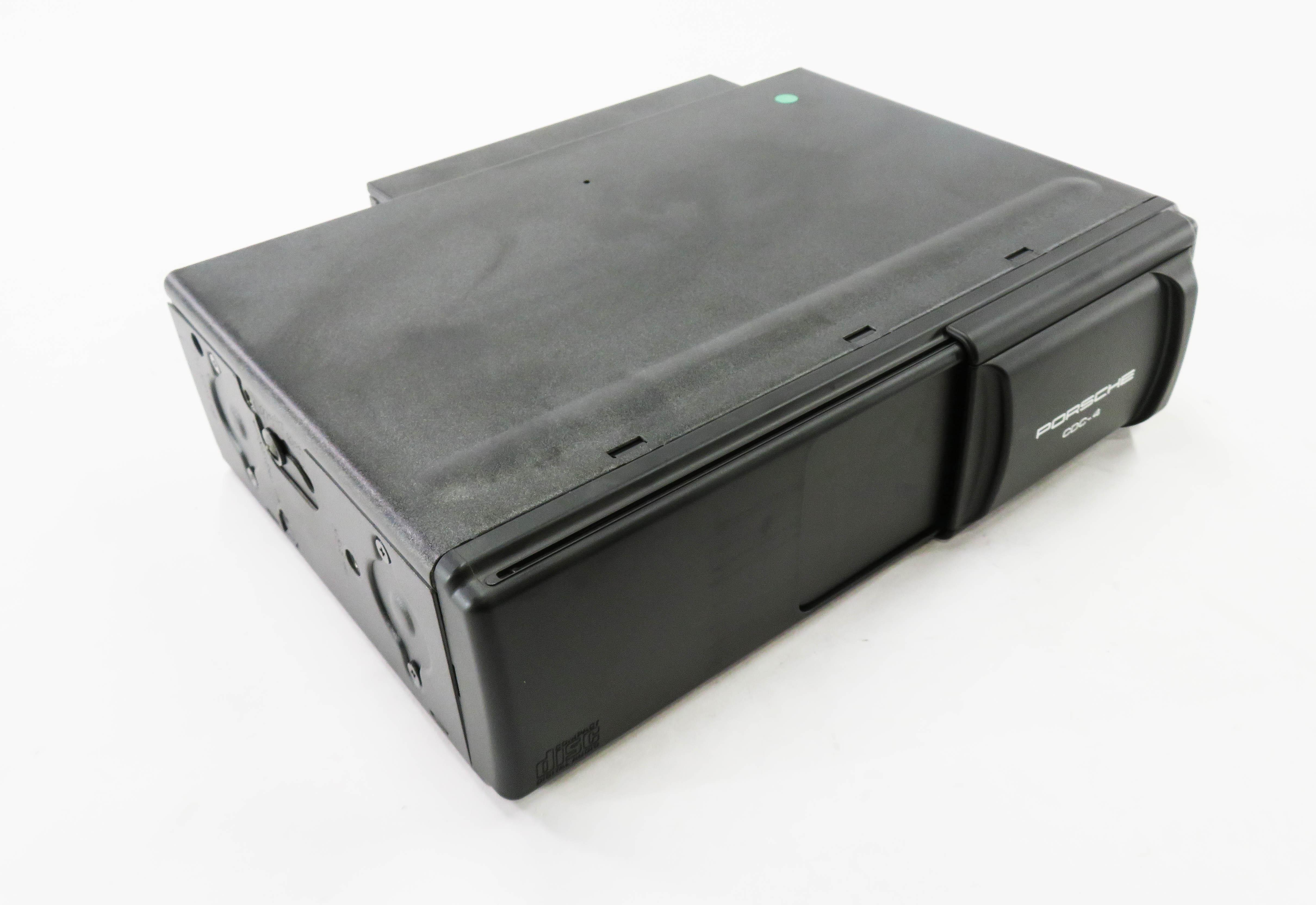 05-10 PORSCHE 911 BOXSTER CAYENNE (955 957 987 997) RADIO STEREO CD DISC CHANGER — exact item pictured
