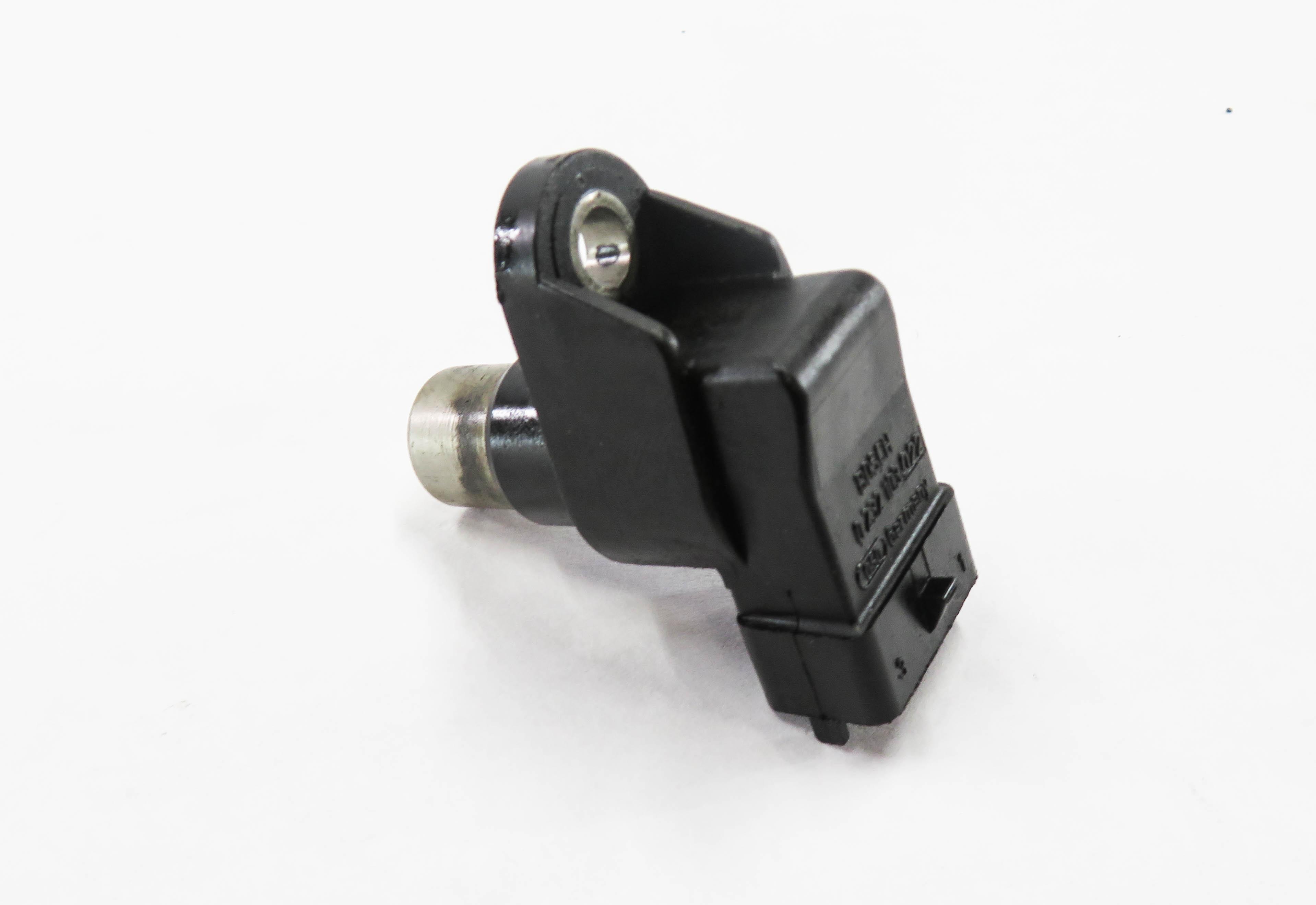 2006 PORSCHE CAYENNE (955) 4.5L M48 ENGINE - CAMSHAFT CAM POSITION SENSOR — exact item pictured
