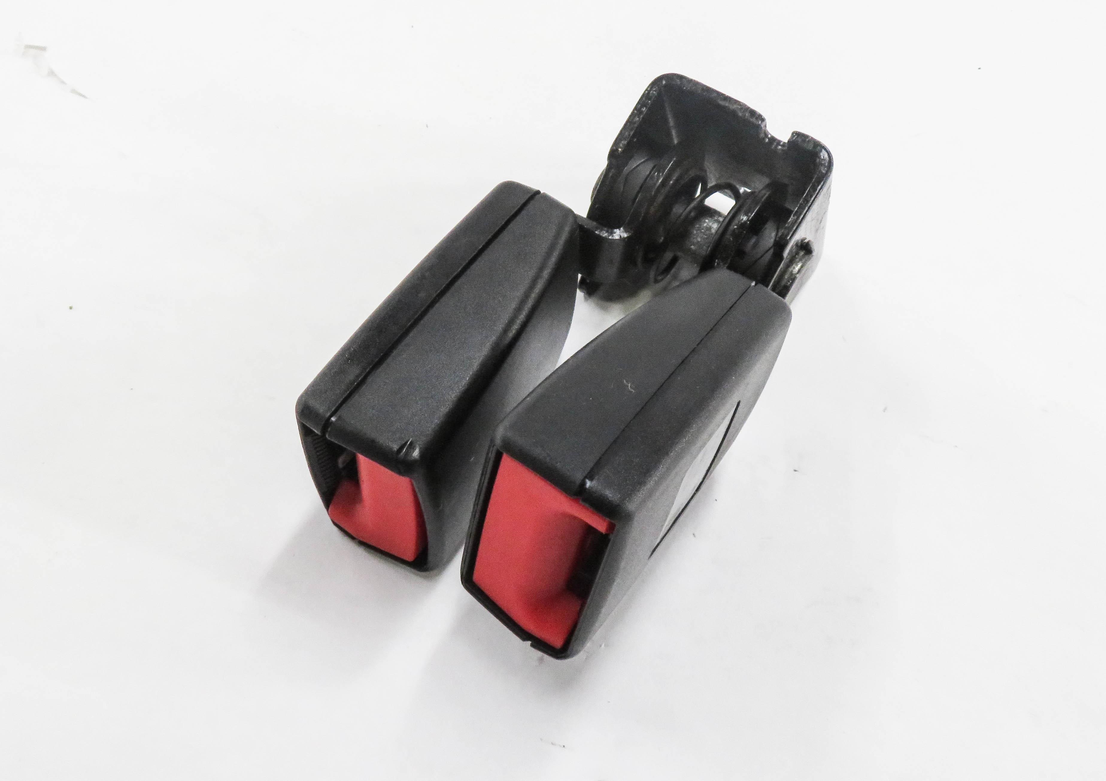 2008 BMW X5 (E70) REAR 3rd THIRD ROW SEAT SEATBELT BUCKLE RECEIVER SET — exact item pictured