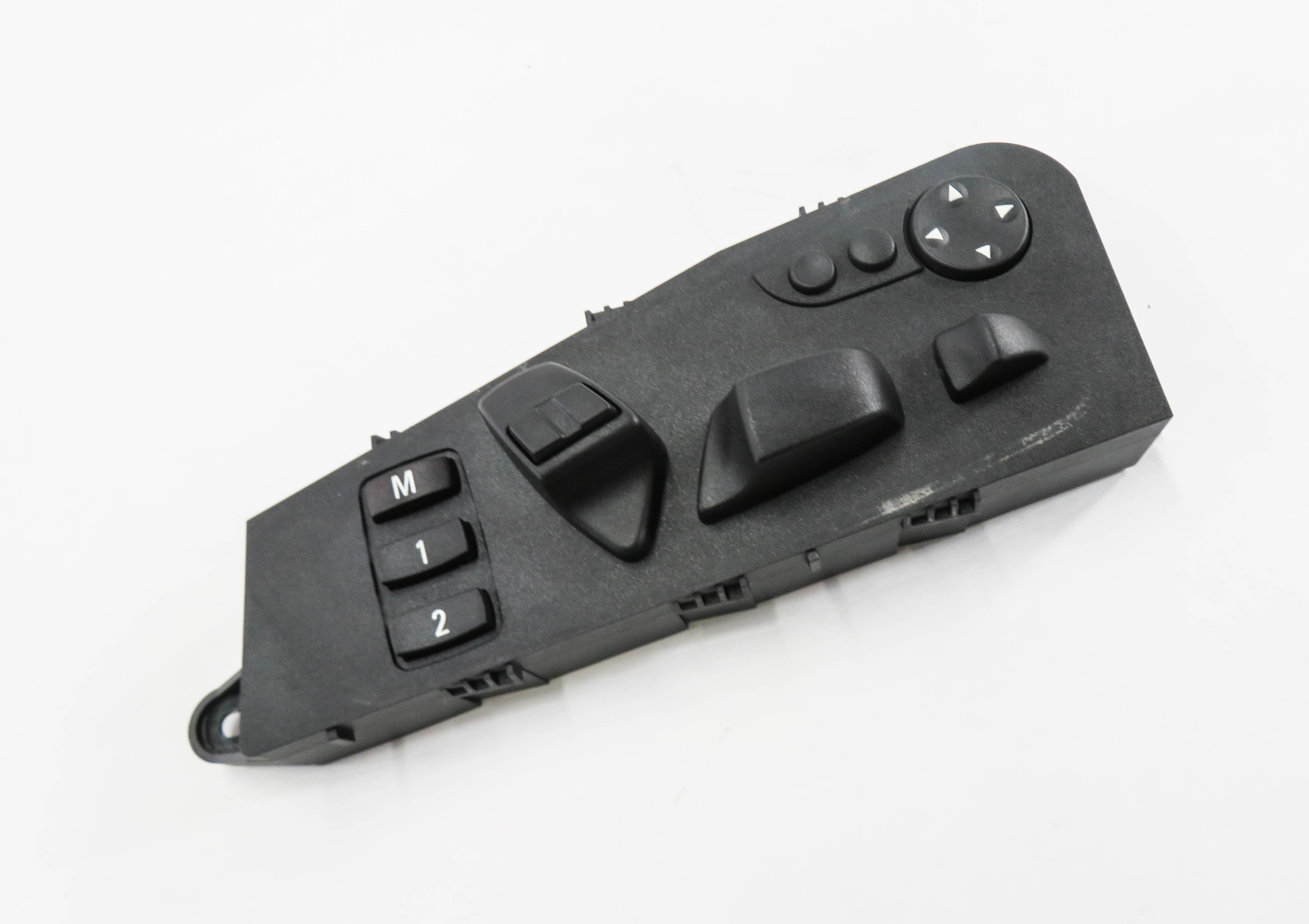 2008 BMW X5 (E70) RIGHT FRONT PASSENGER MEMORY SEAT ADJUSTMENT SWITCH BUTTON — exact item pictured