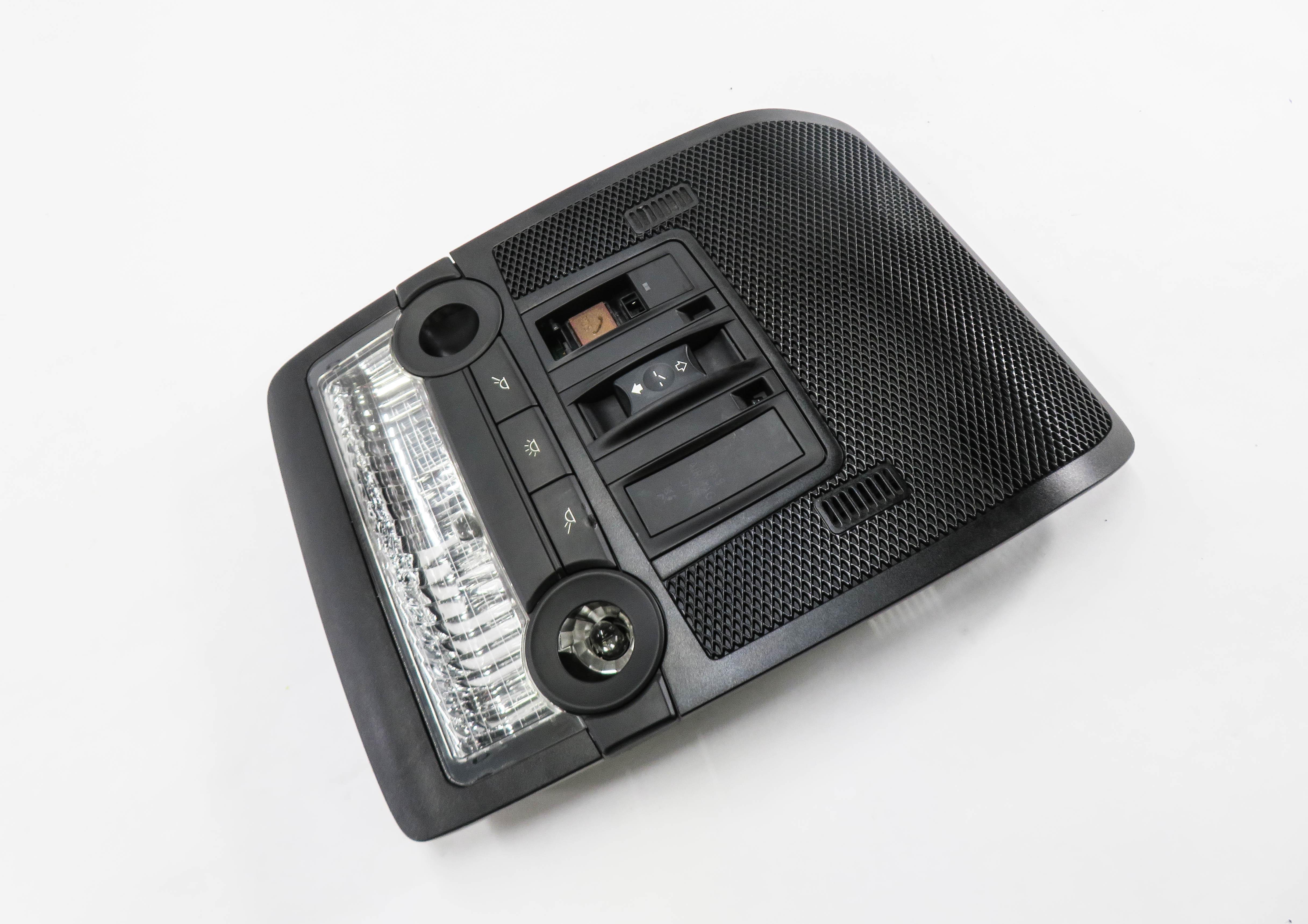 2008 BMW X5 (E70) FRONT DOMELIGHT MAP READING COURTESY LIGHT LAMP — exact item pictured
