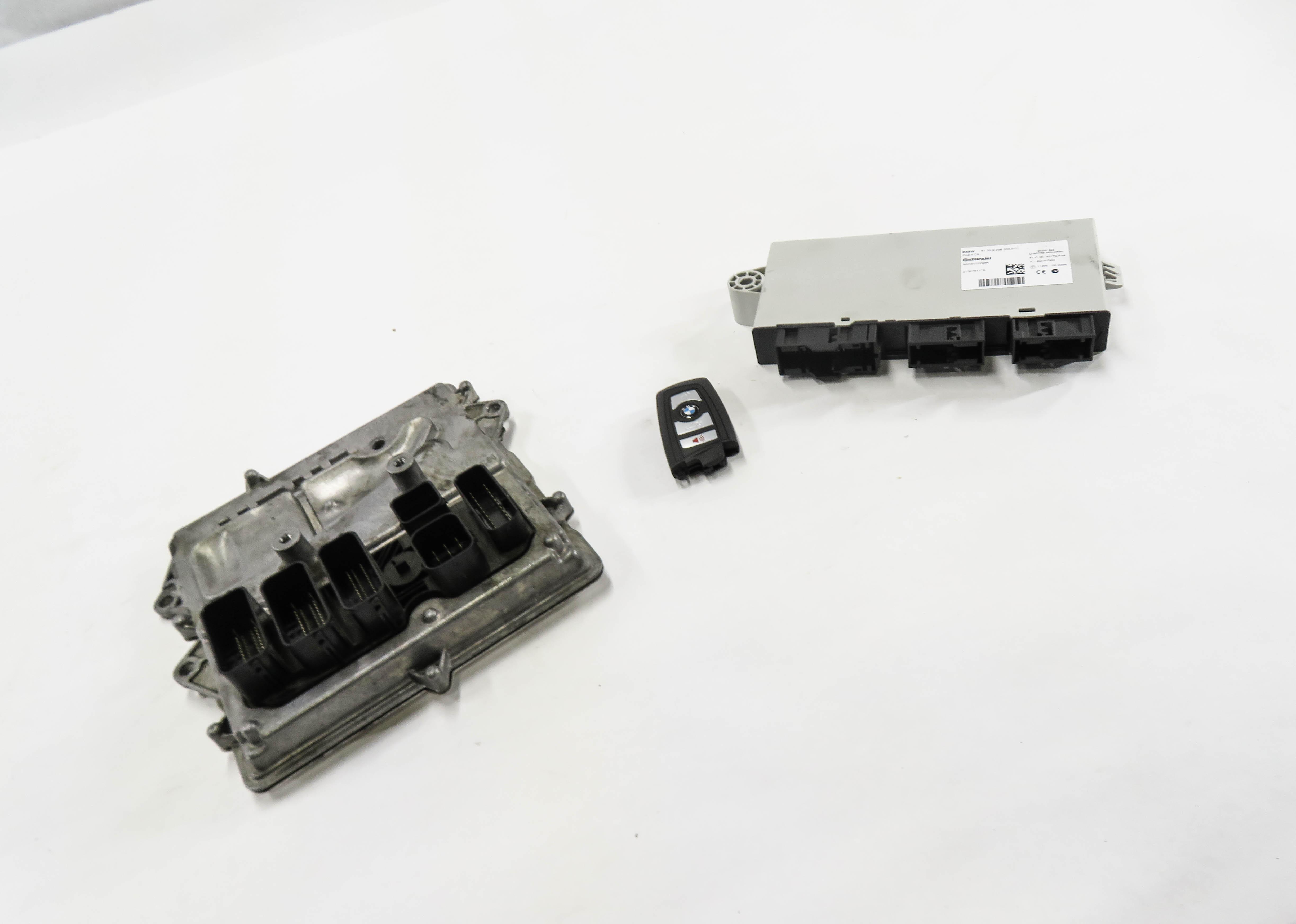 2013 BMW 535i (F10) 3.0L N55 TURBO ENGINE ECM DME CAS IMMOBILIZER MODULE KEY SET — exact item pictured