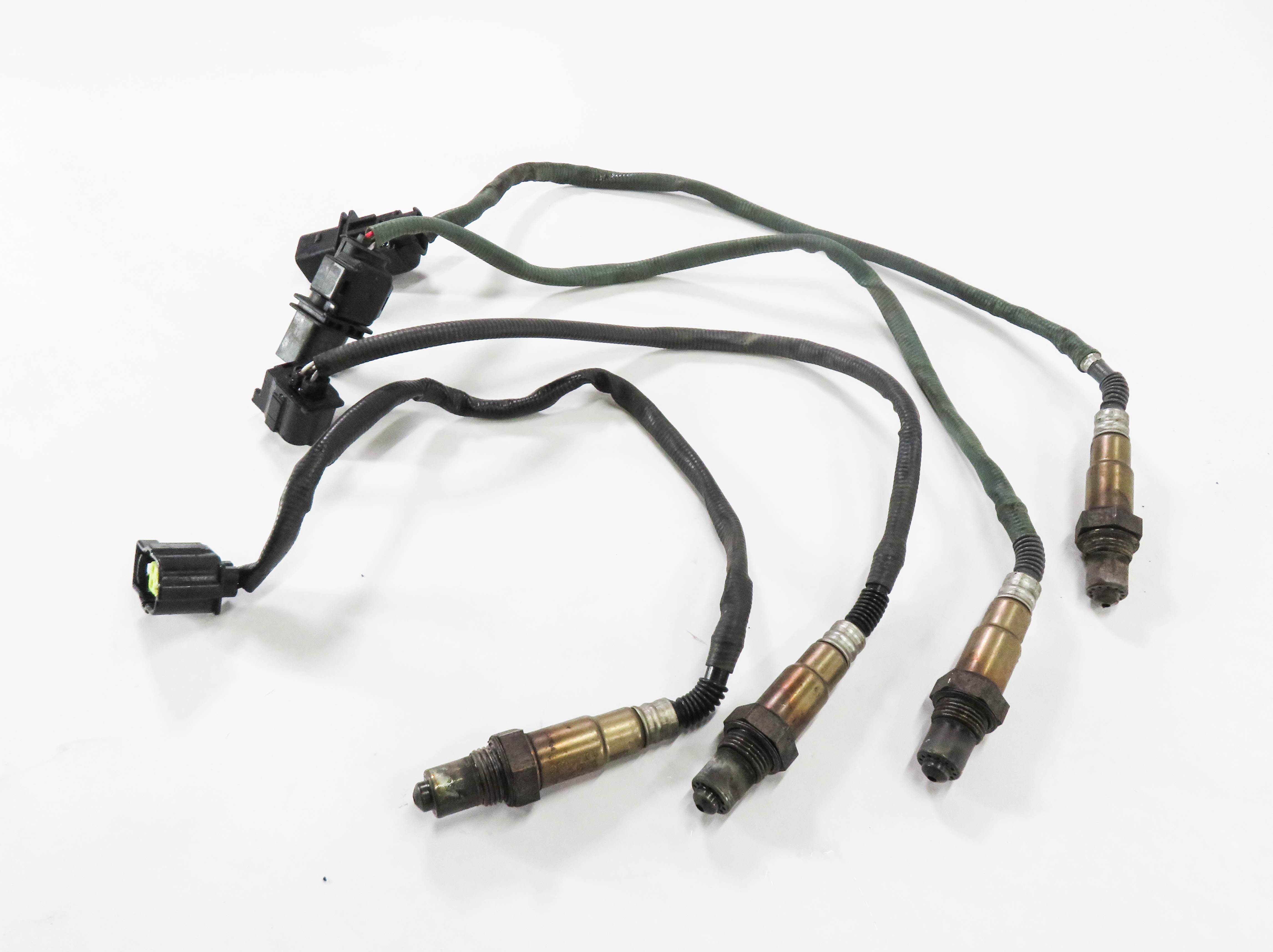 2010 MERCEDES GLK350 (X204) PRE / POST CAT O2 OXYGEN LAMBDA PROBE SENSOR SET-4 — exact item pictured