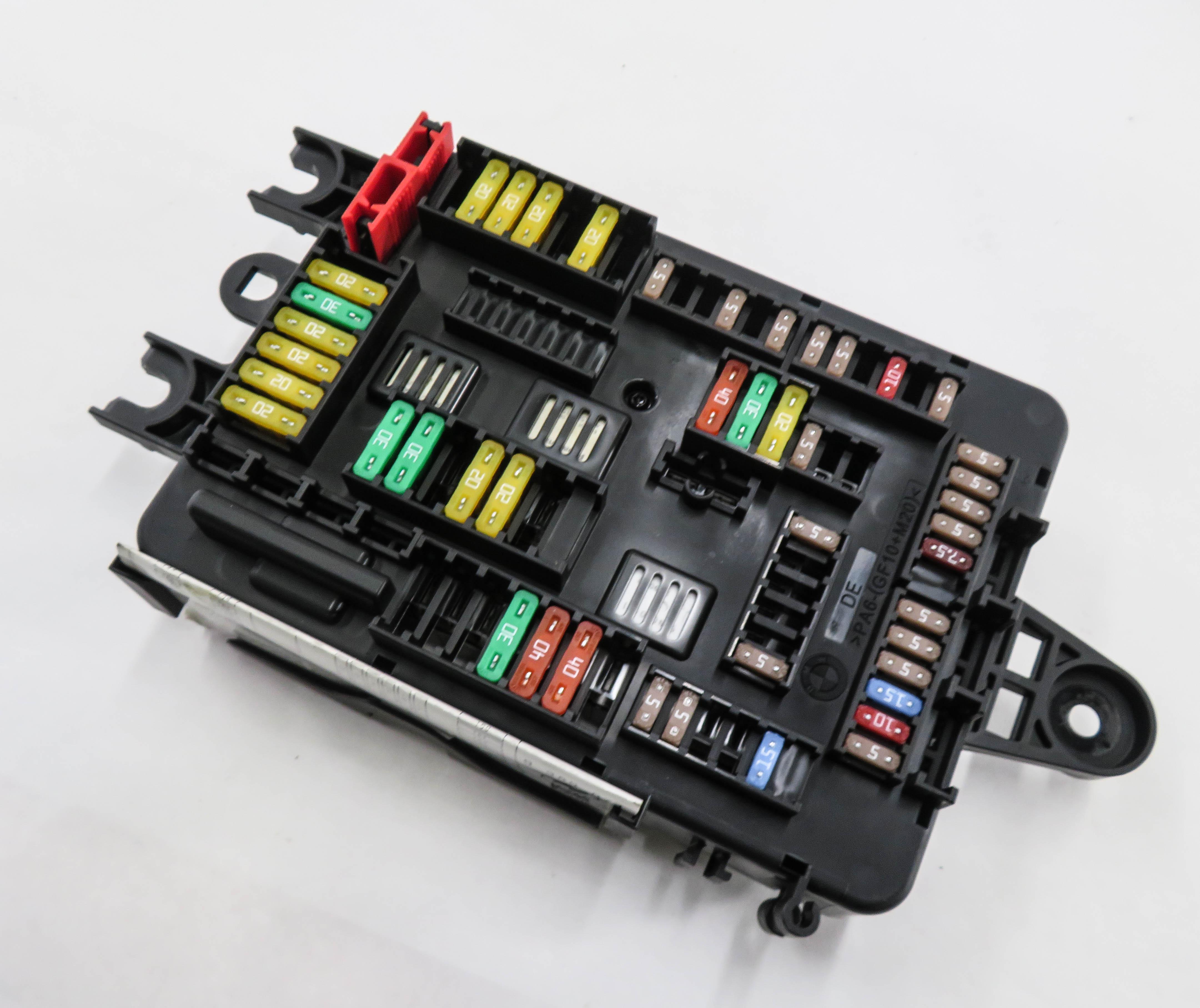 2016 BMW 340i (F30) REAR FUSE BOX — exact item pictured