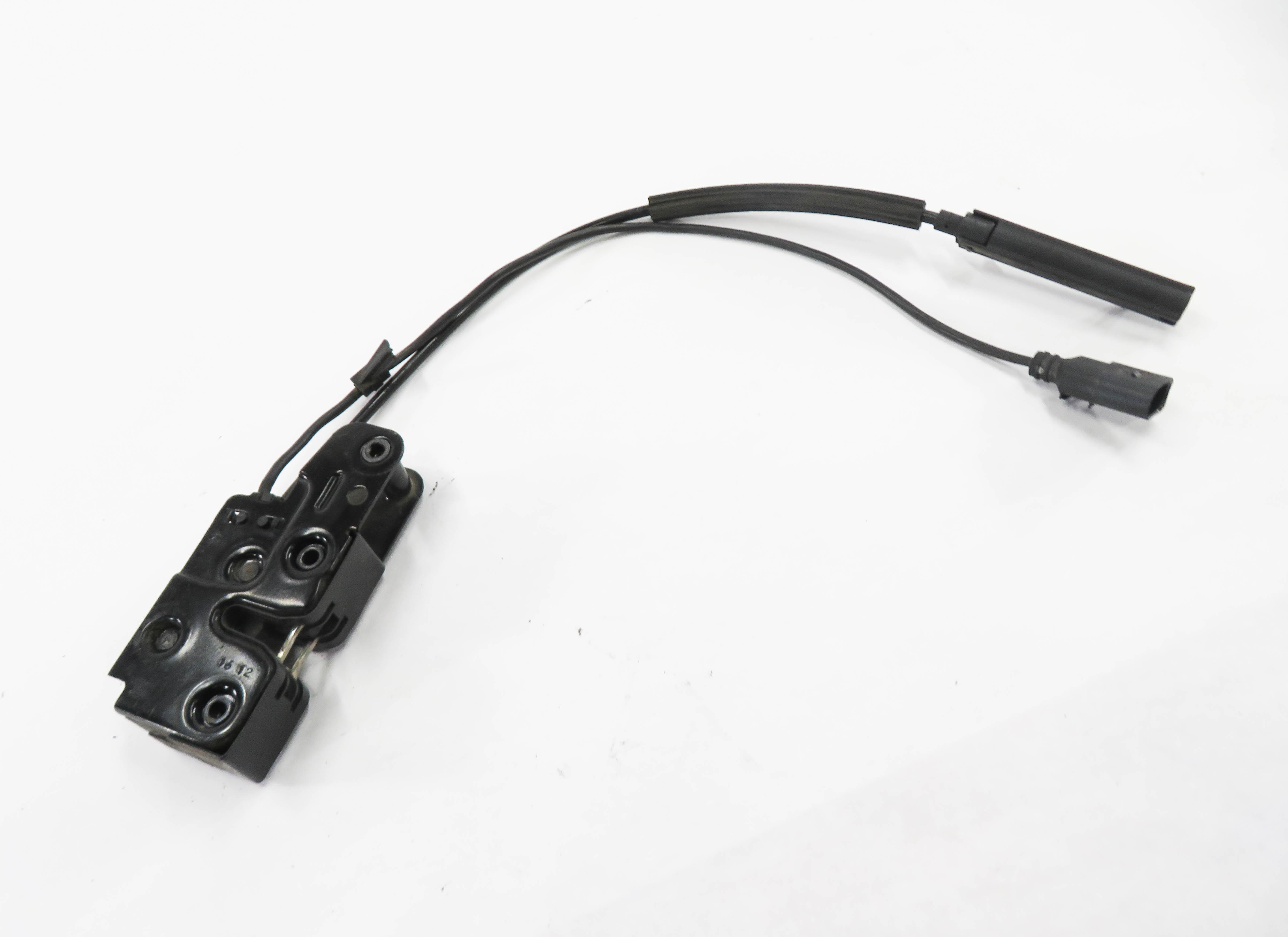 2012 AUDI Q5 (B8 8R) FRONT LOWER HOOD LOCK LATCH — exact item pictured