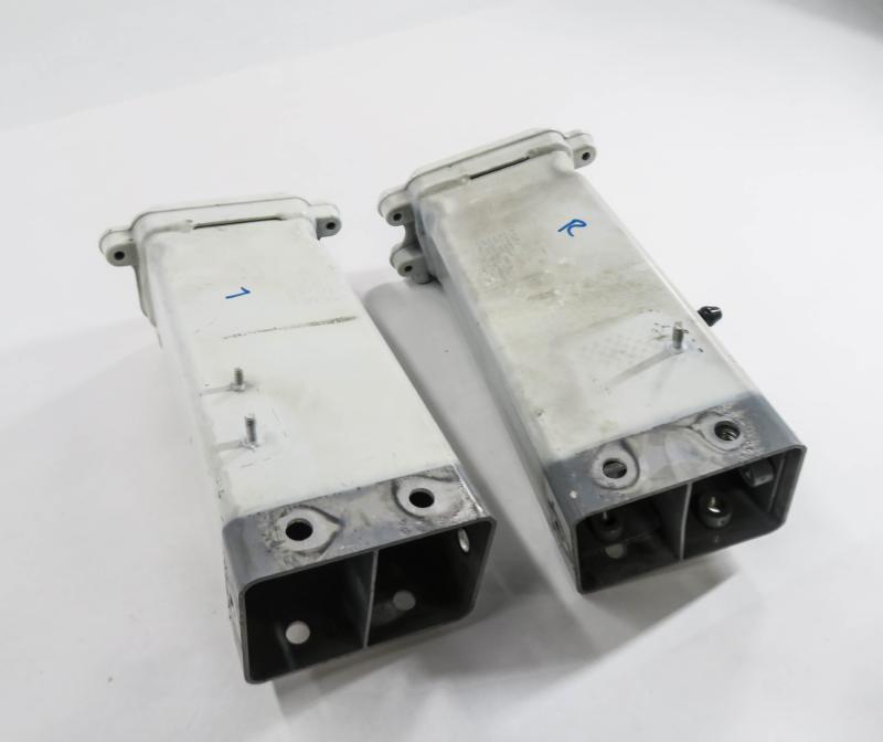 2011-2018 AUDI A8 S8 (D4 4H) FRONT BUMPER REINFORCEMENT BAR BRACKET SET — exact item pictured