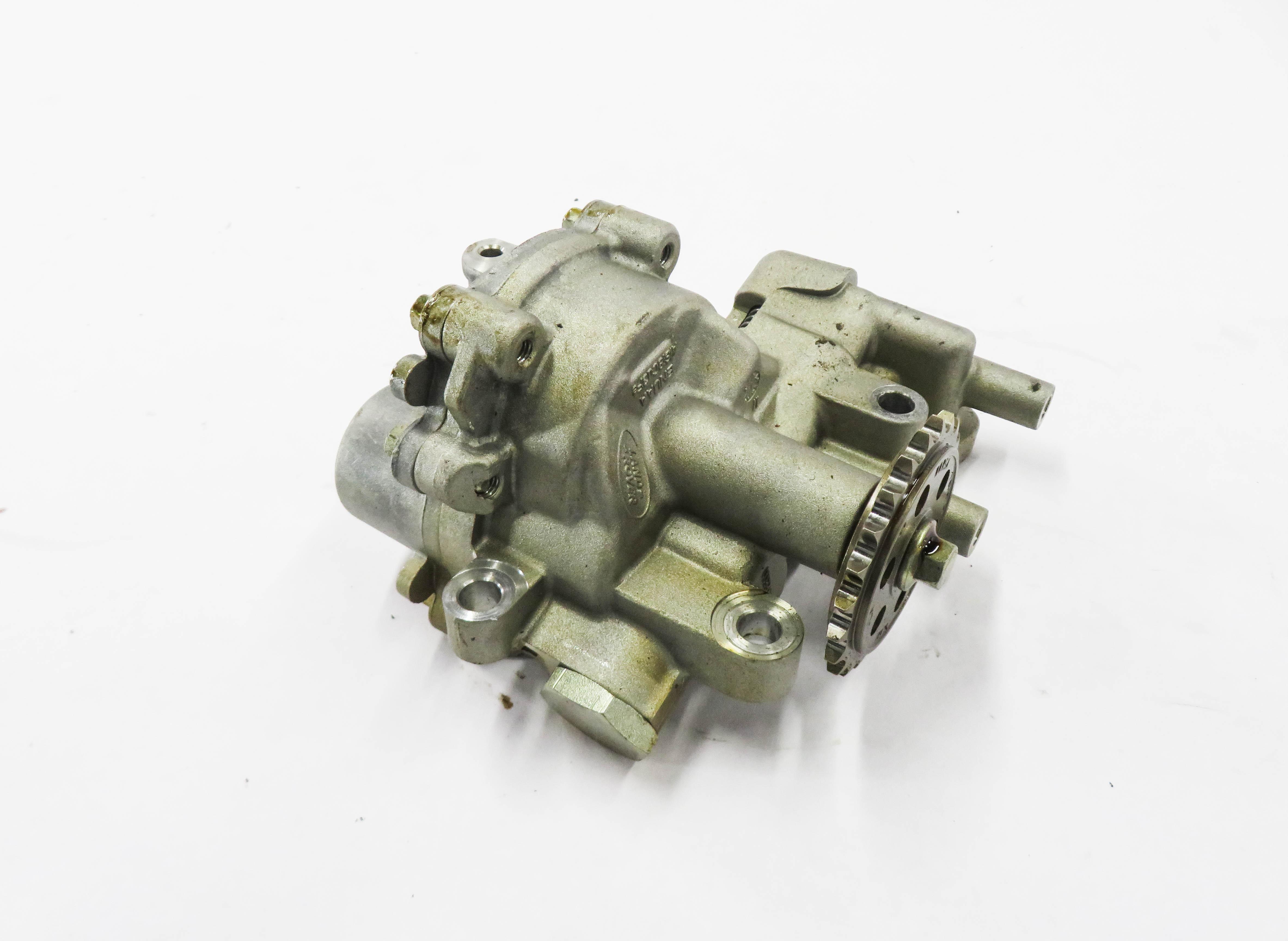 2013 RANGE ROVER (L405) 5.0L AJ133 V8 ENGINE - OIL PUMP — exact item pictured