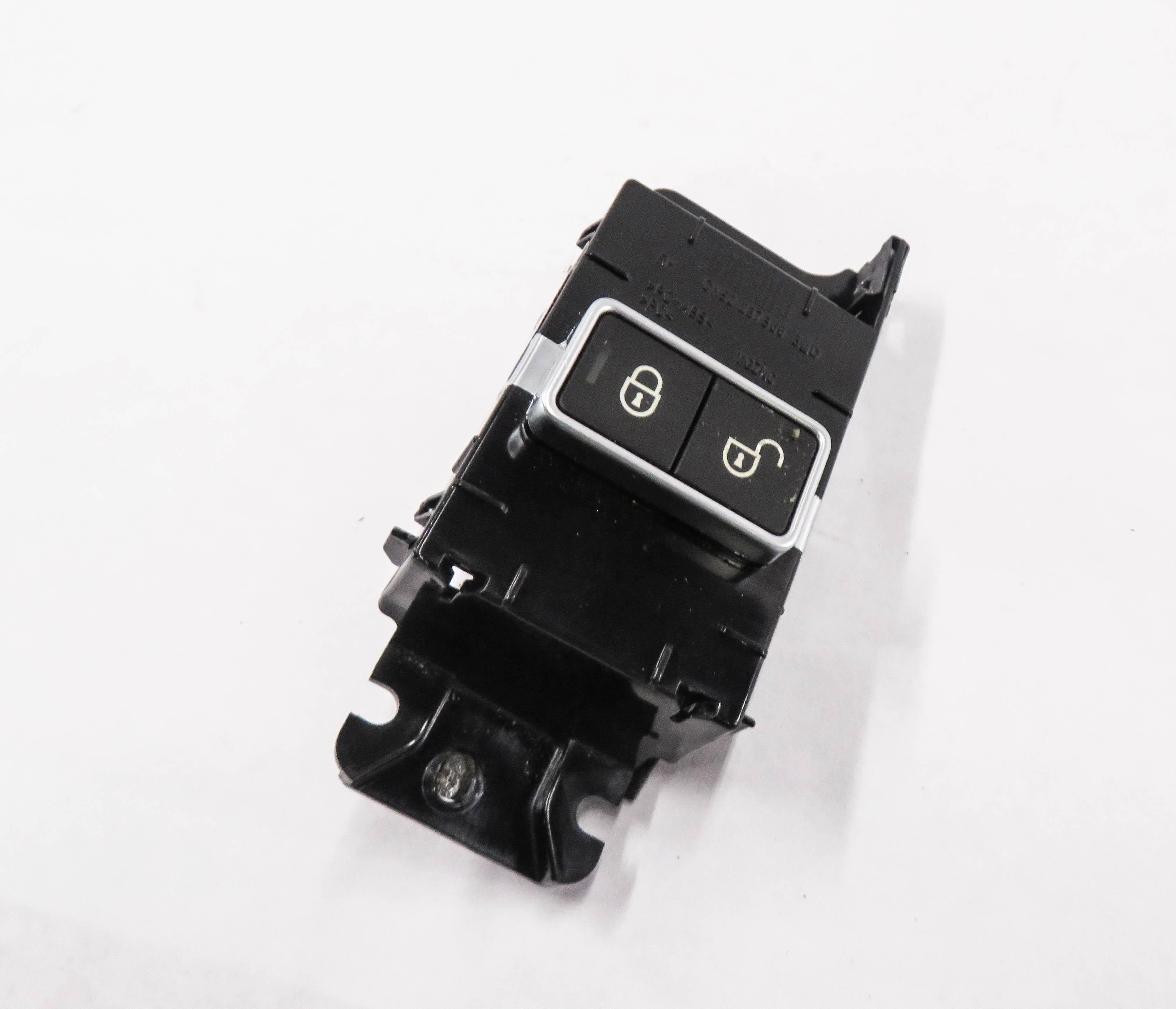 2013 RANGE ROVER (L405) RIGHT REAR DOOR LOCK / UNLOCK SWITCH BUTTON — exact item pictured