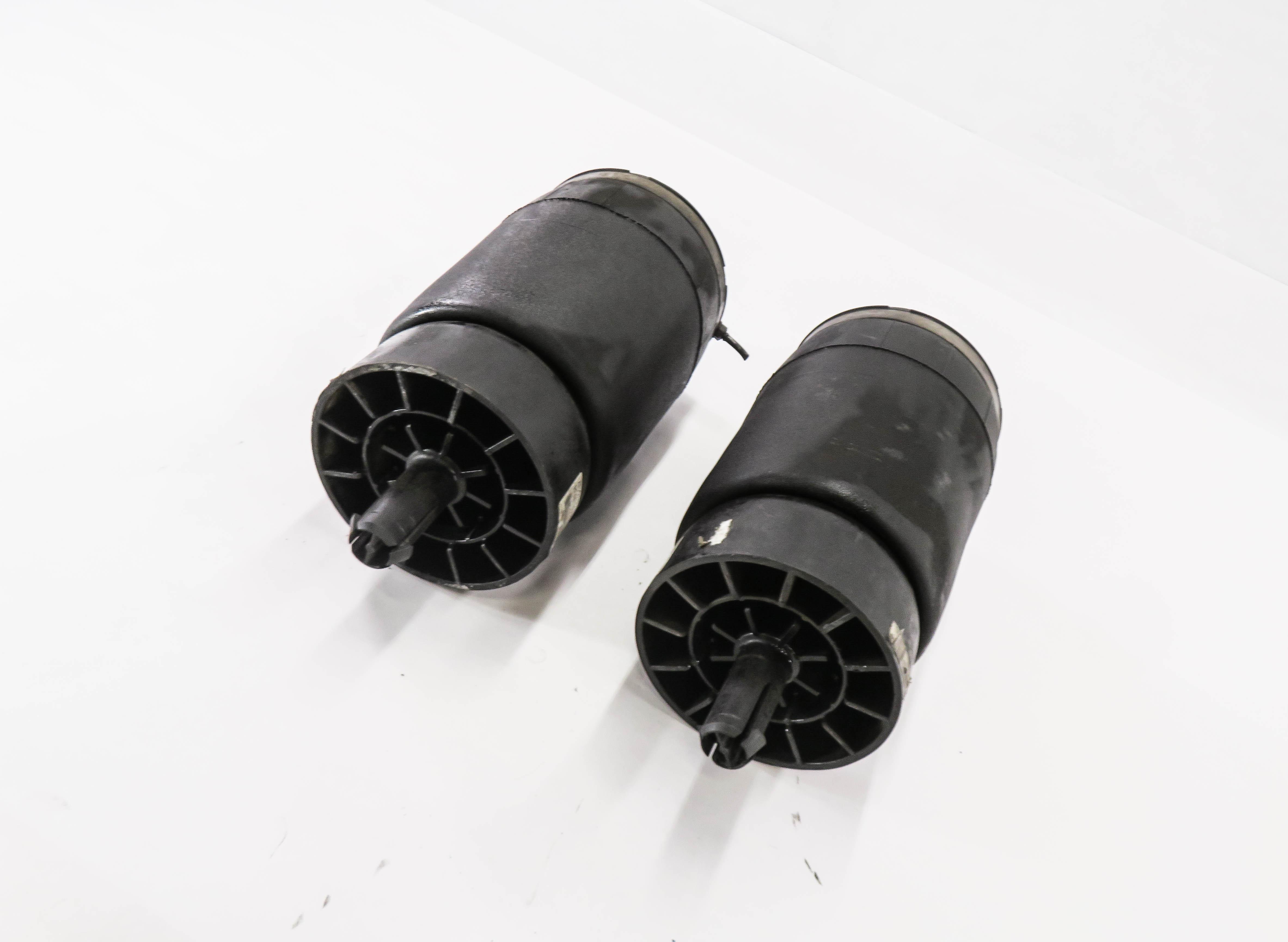 2013-2019 RANGE ROVER (L405) LEFT & RIGHT REAR AIR SUSPENSION AIR SPRING SET-2 — exact item pictured