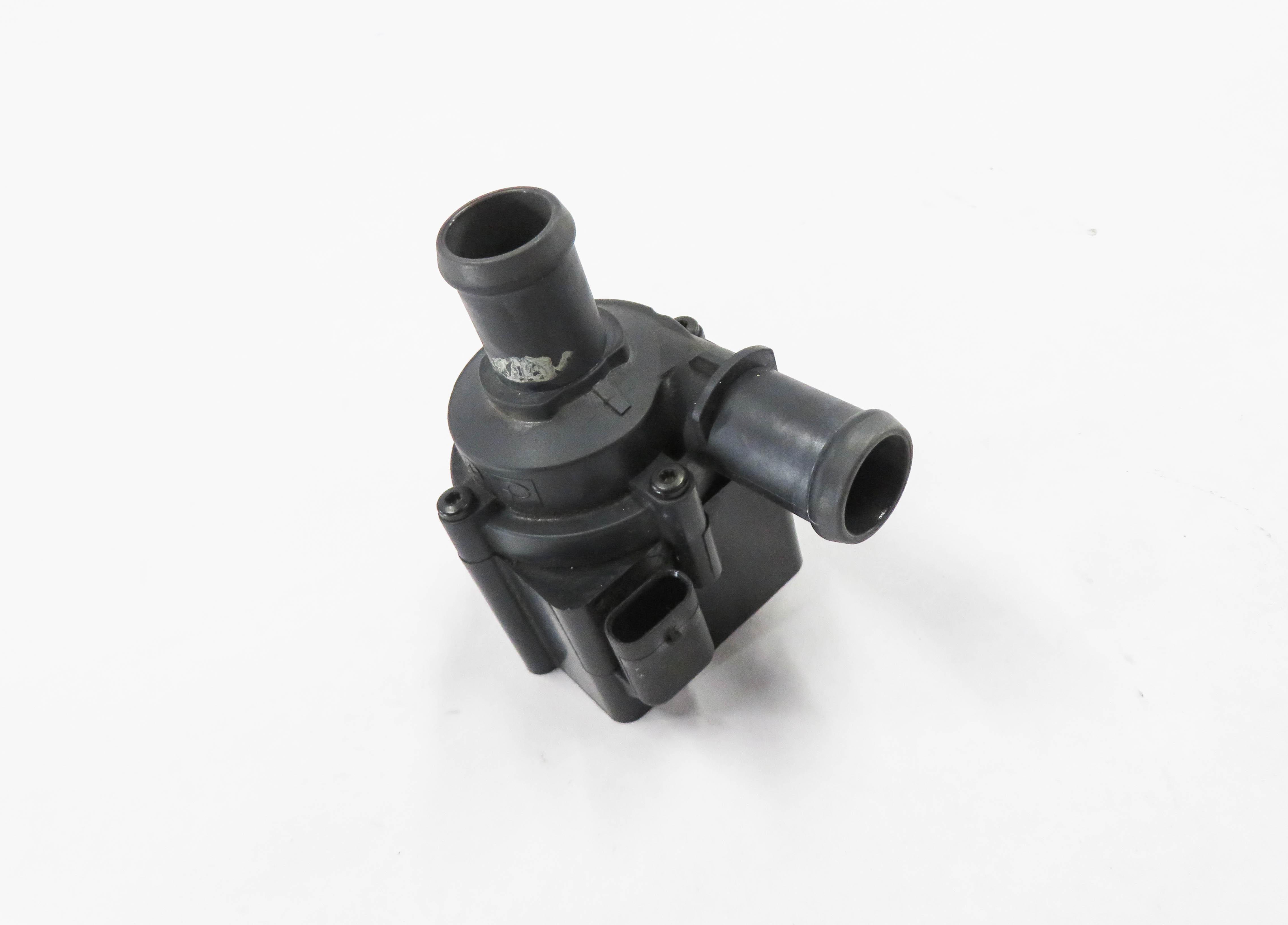 2018 AUDI A4 (B9 8W) 2.0L TURBO ENGINE - AUX AUXILIARY WATER PUMP — exact item pictured