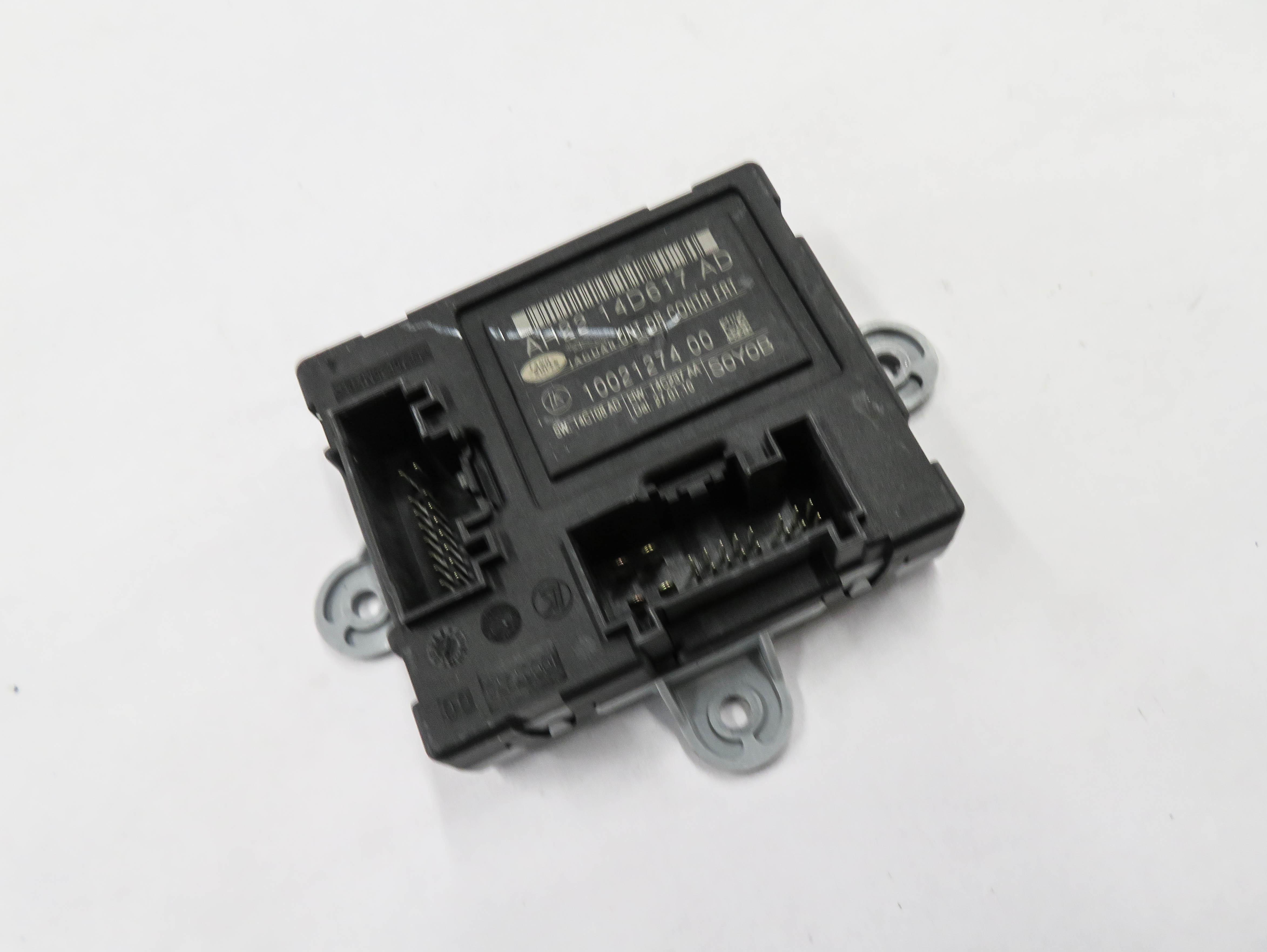 2010-2013 RANGE ROVER SPORT (L320) RIGHT FRONT PASSENGER DOOR CONTROL MODULE — exact item pictured