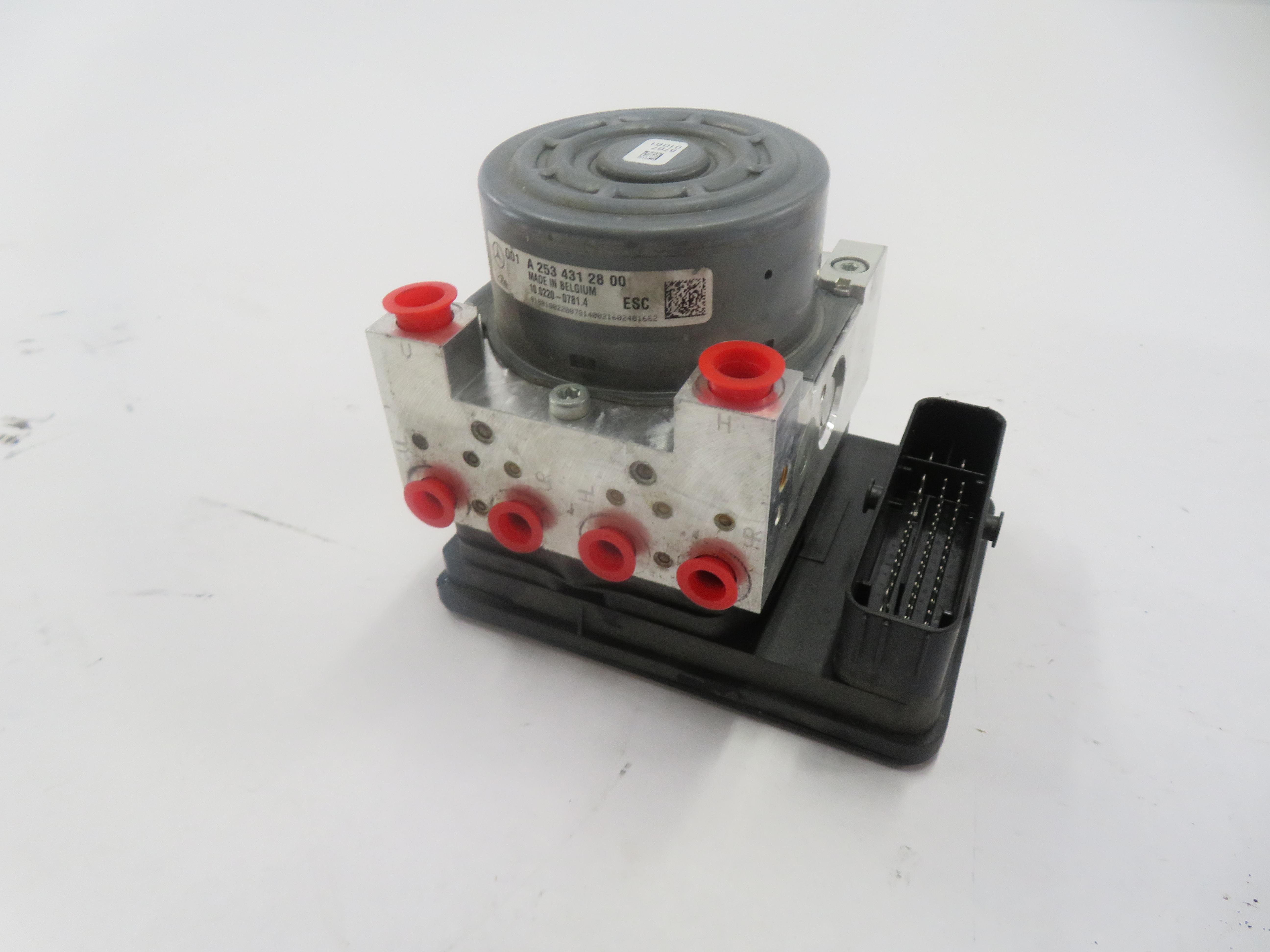 2016 MERCEDES C300 C450 (W205) SEDAN - ABS BRAKE PUMP w/ MODULE — exact item pictured