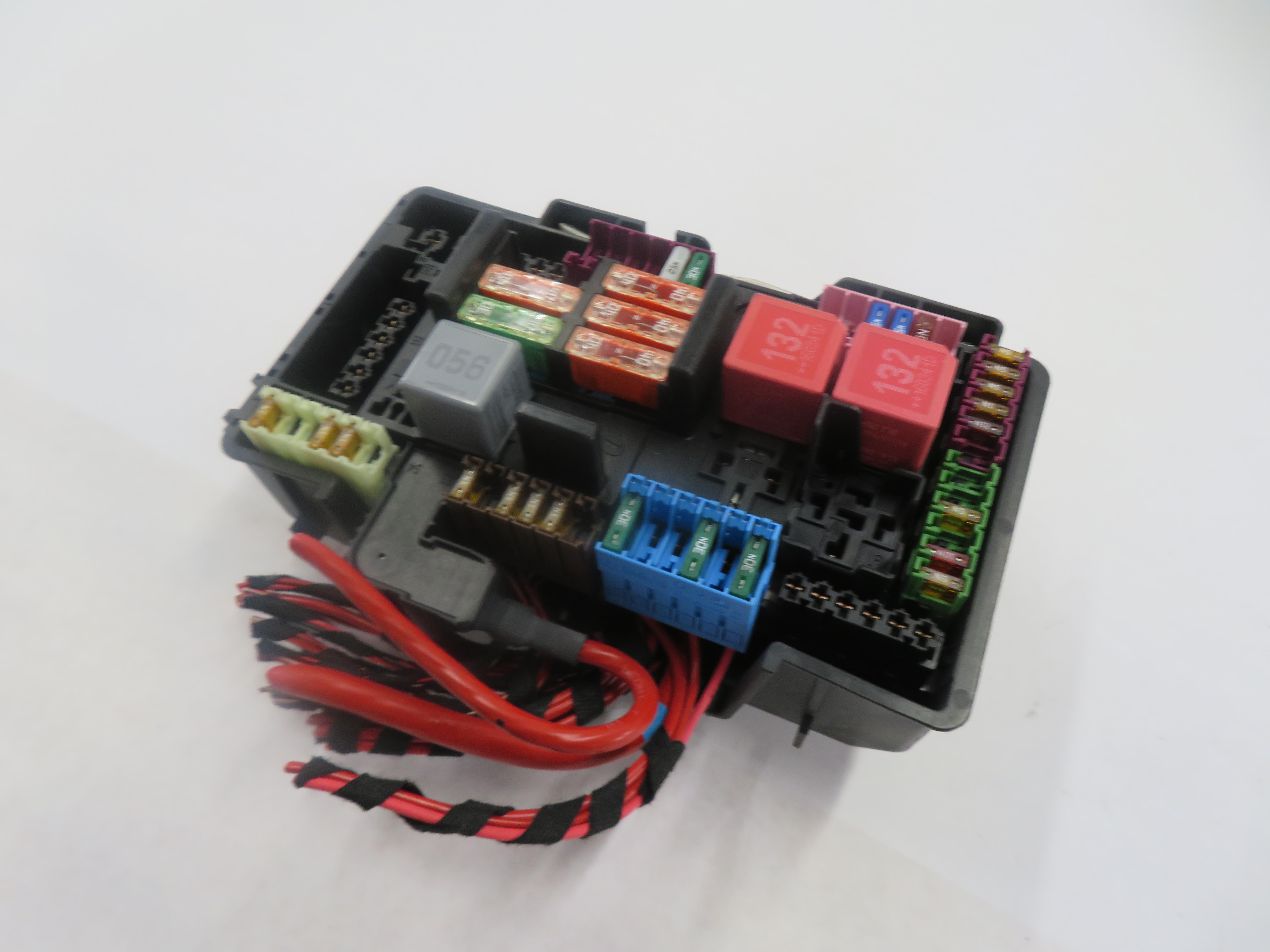 2016 MERCEDES C300 (W205) REAR TRUNK FUSE BOX — exact item pictured