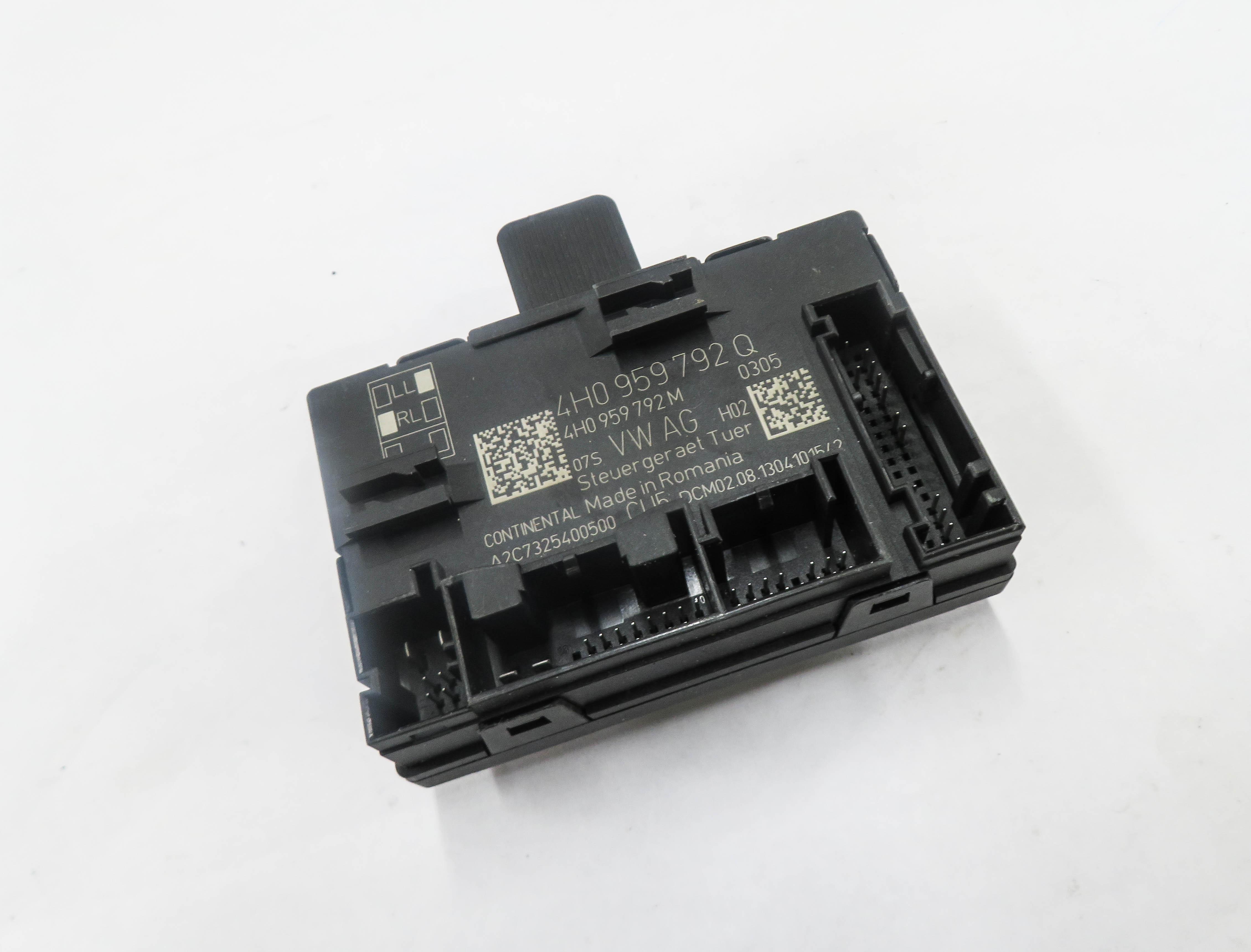 2014 PORSCHE CAYENNE (958) RIGHT FRONT PASSENGER DOOR CONTROL MODULE — exact item pictured