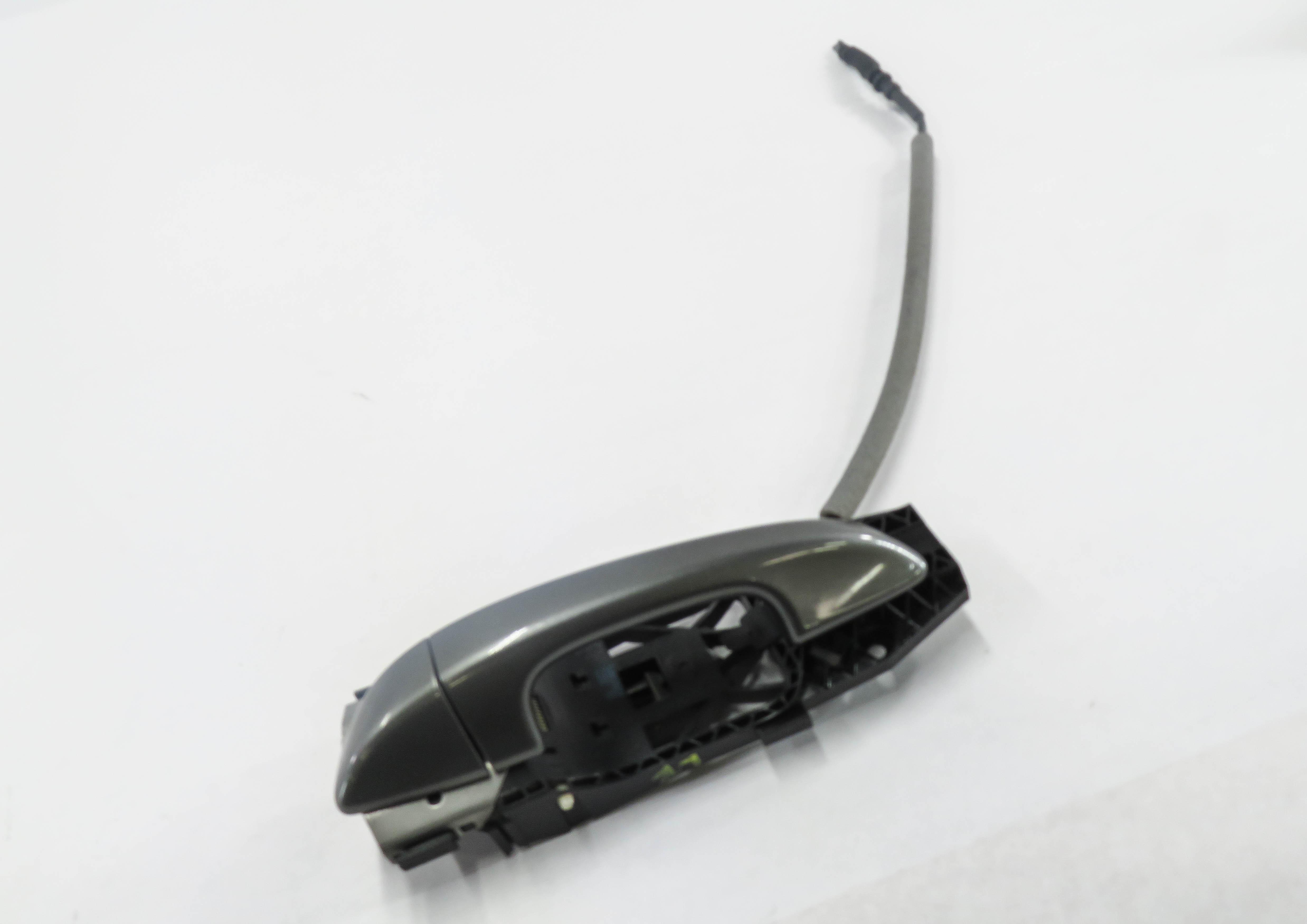 2011-2018 PORSCHE CAYENNE (958) LEFT FRONT DRIVER EXTERIOR DOOR HANDLE (GRAY) — exact item pictured