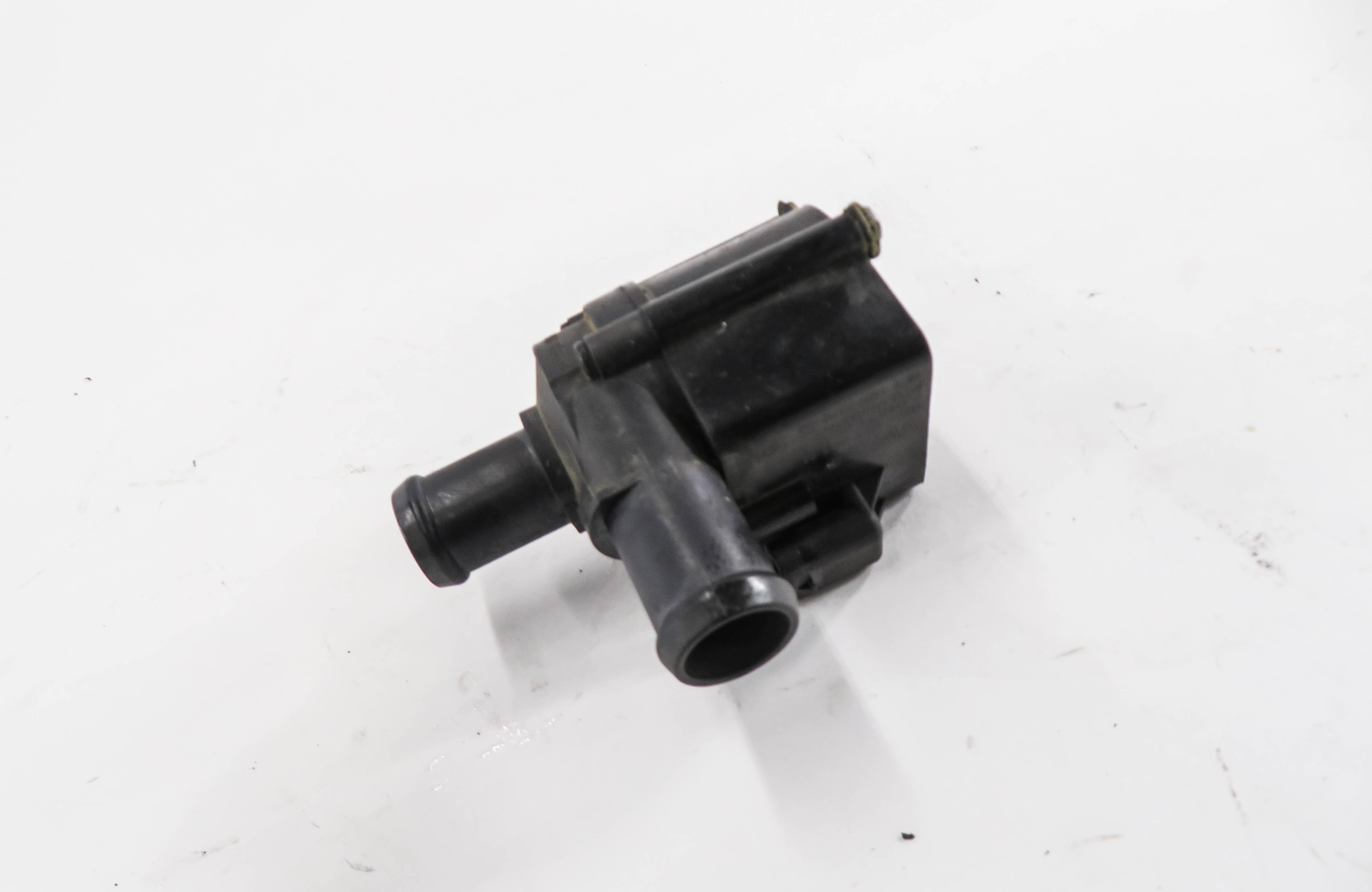 2018 AUDI SQ5 (FY 80A) 3.0L CWGD TURBO ENGINE - AUX AUXILIARY WATER PUMP — exact item pictured
