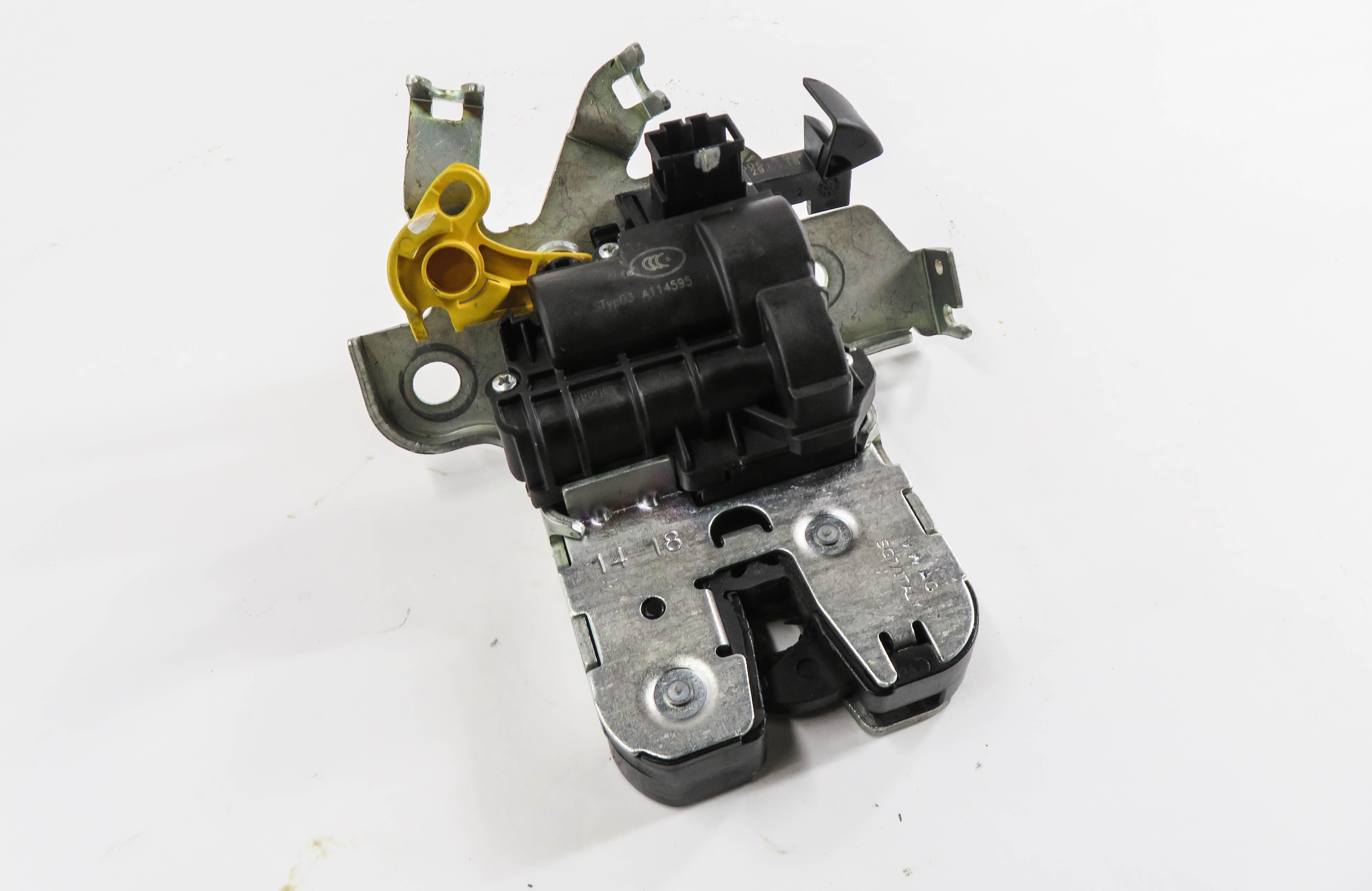 2018 AUDI SQ5 (FY 80A) REAR TRUNK LOCK LATCH ACTUATOR — exact item pictured