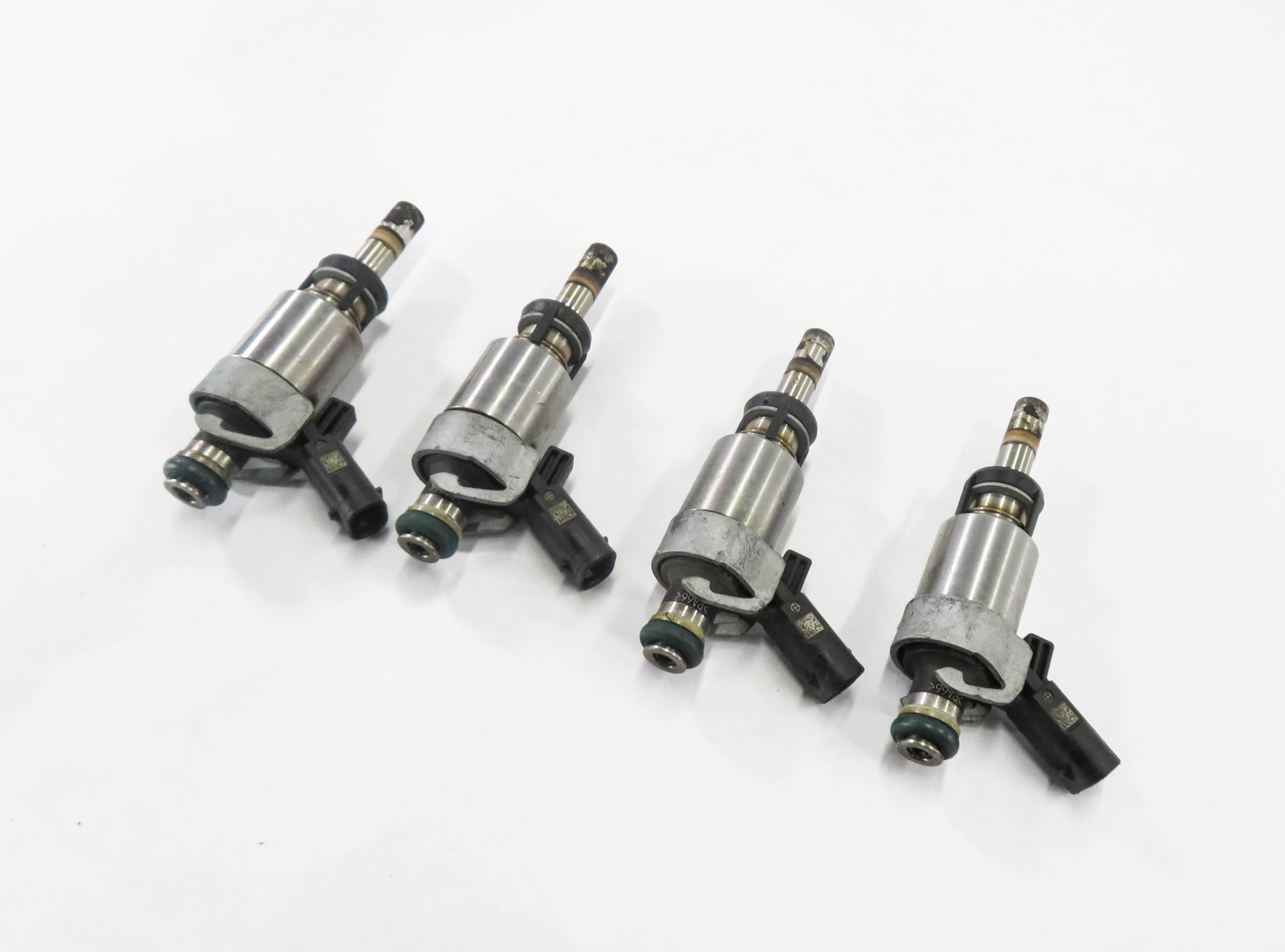 2013-2017 AUDI A4 A5 Q5 (B8 8K 8R 8T) 2.0L TURBO ENGINE FUEL INJECTOR SET — exact item pictured