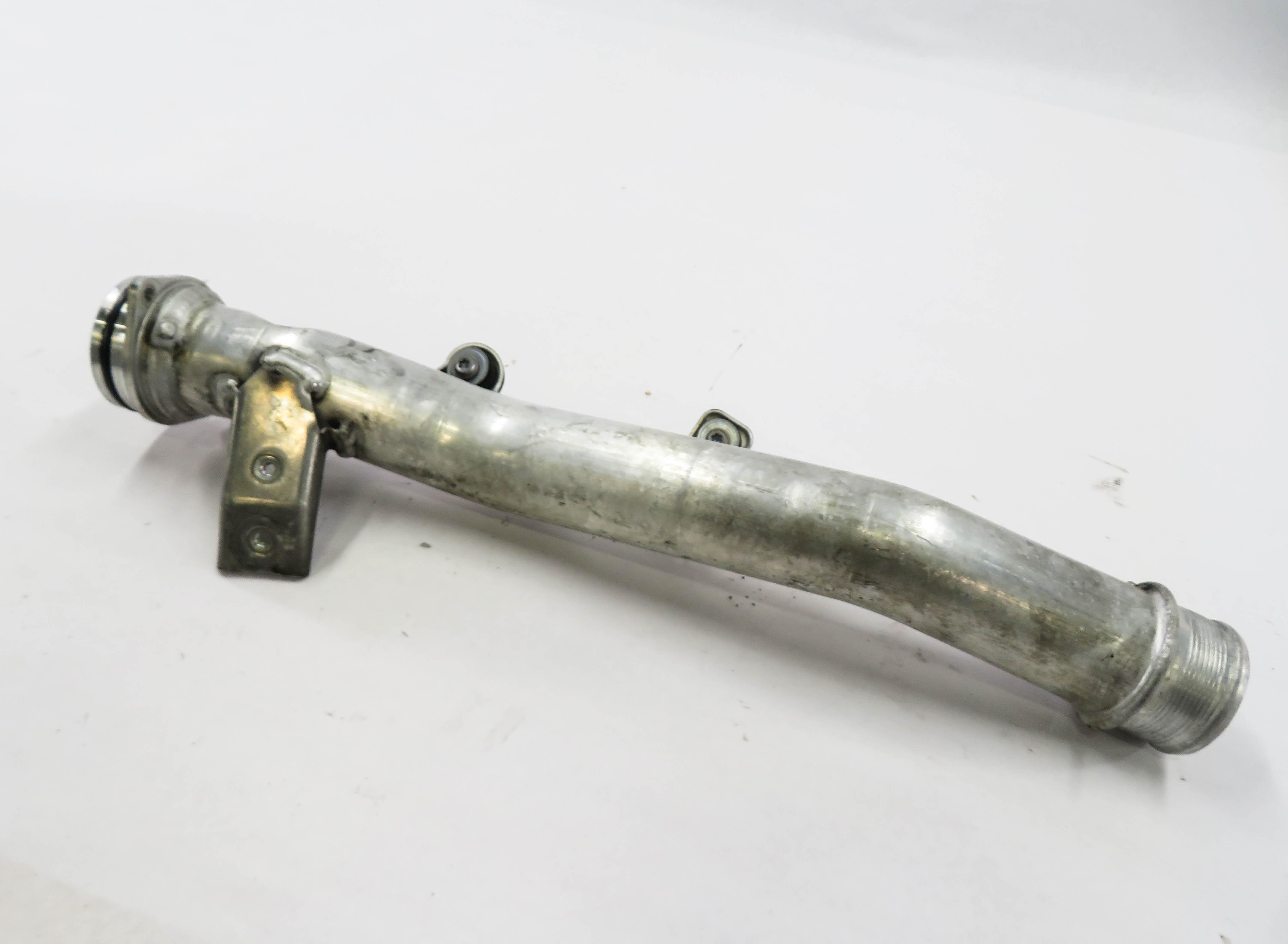 2013 PORSCHE CAYENNE (958) 3.0L DIESEL ENGINE - LEFT UPPER INTERCOOLER PIPE — exact item pictured