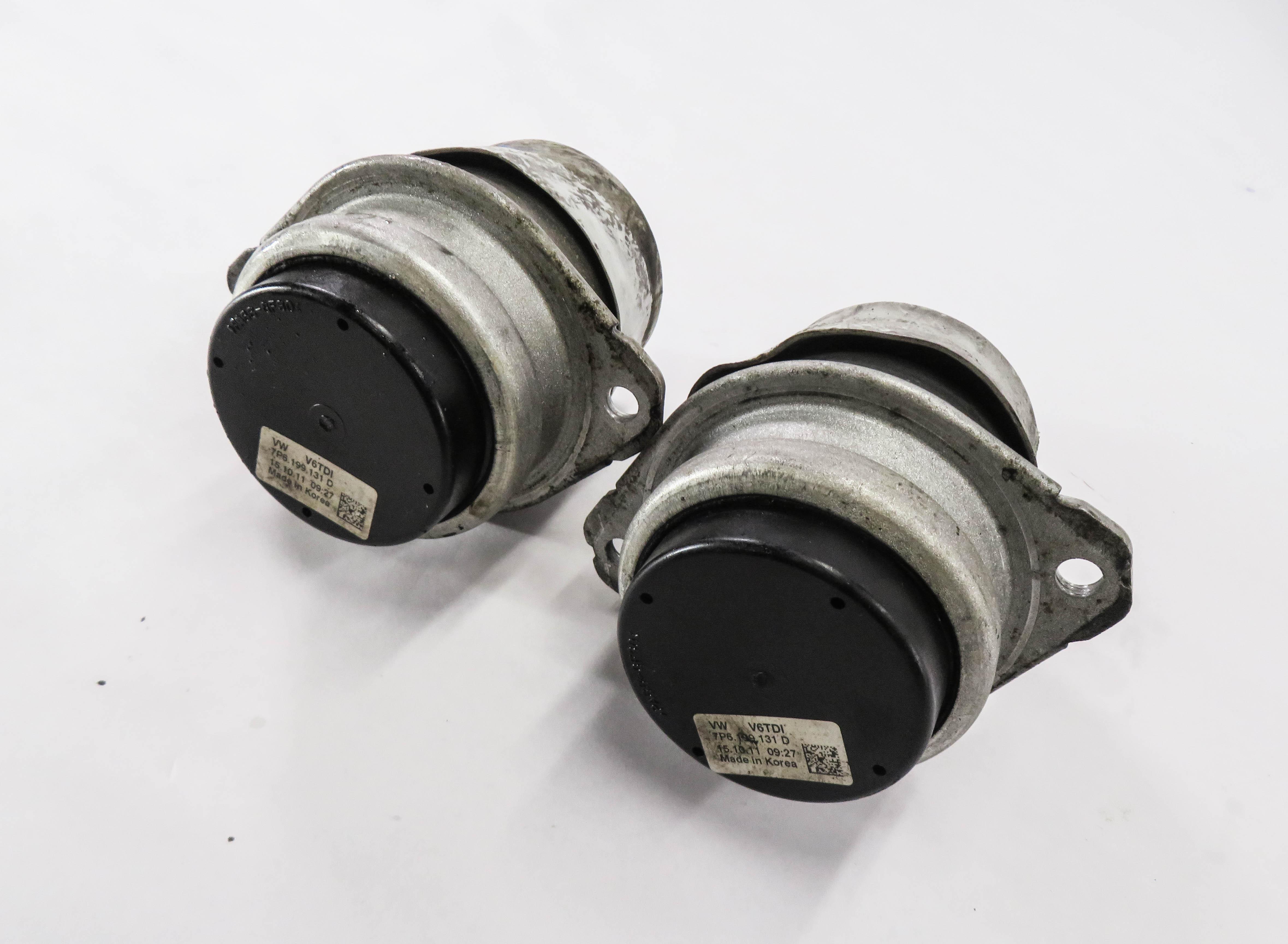 2013 PORSCHE CAYENNE (958) 3.0L DIESEL ENGINE - LEFT & RIGHT MOTOR MOUNT SET-2 — exact item pictured