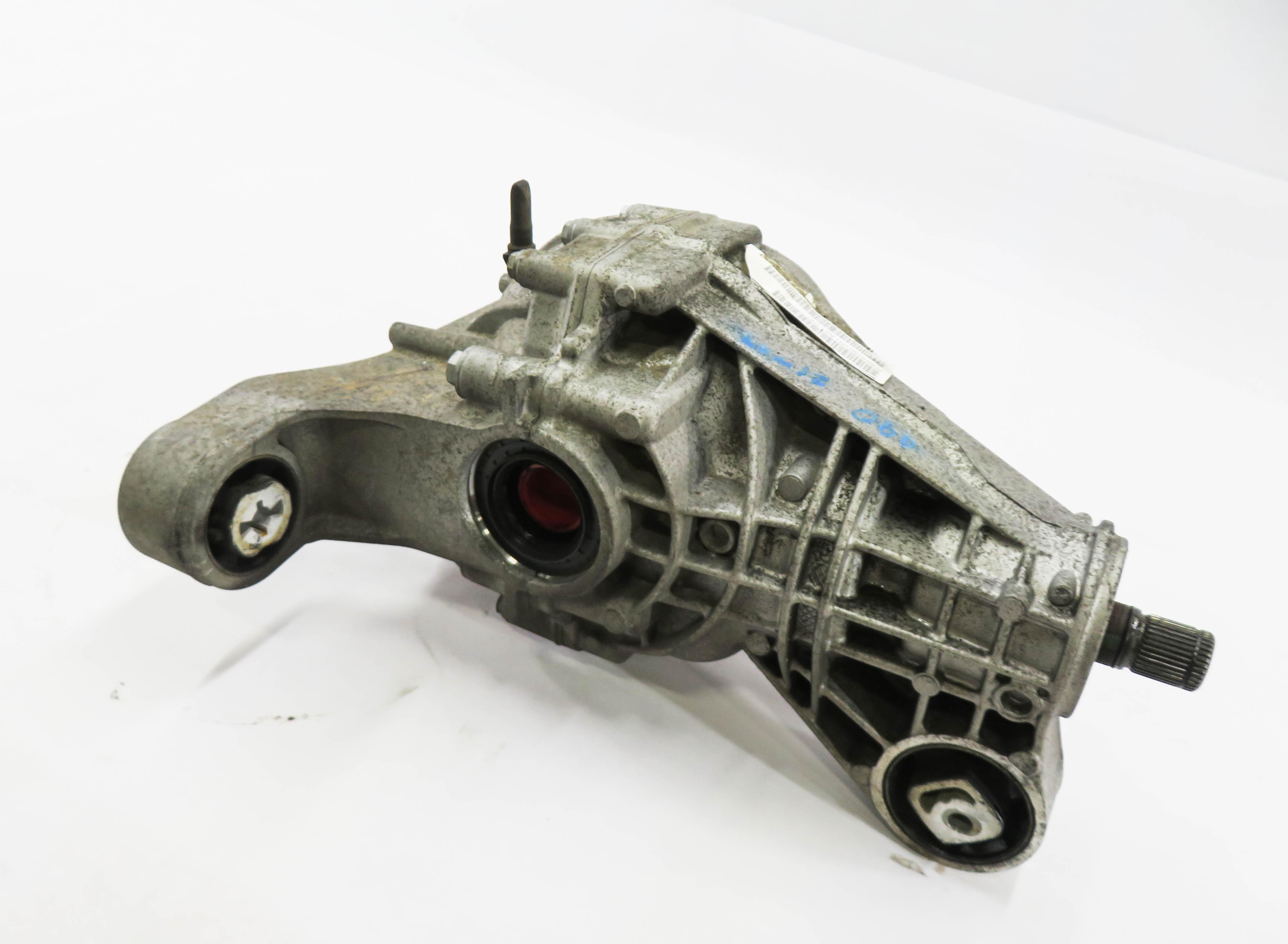 2011-2014 PORSCHE CAYENNE (958) 3.0L - REAR DIFFERENTIAL GEAR CARRIER — exact item pictured