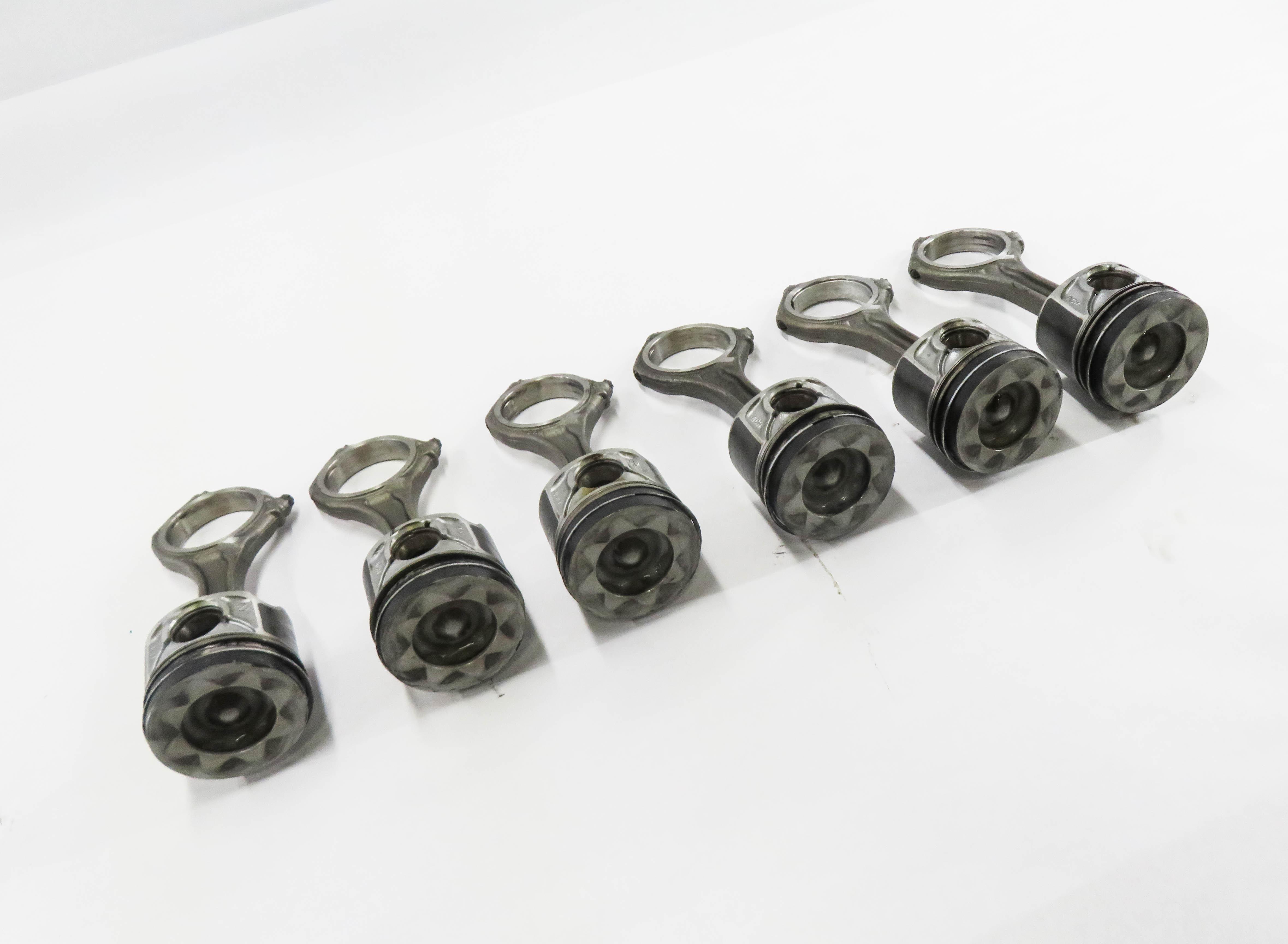 2013-2016 PORSCHE CAYENNE (958) 3.0L MCN.RB DIESEL ENGINE - PISTON SET-6 — exact item pictured