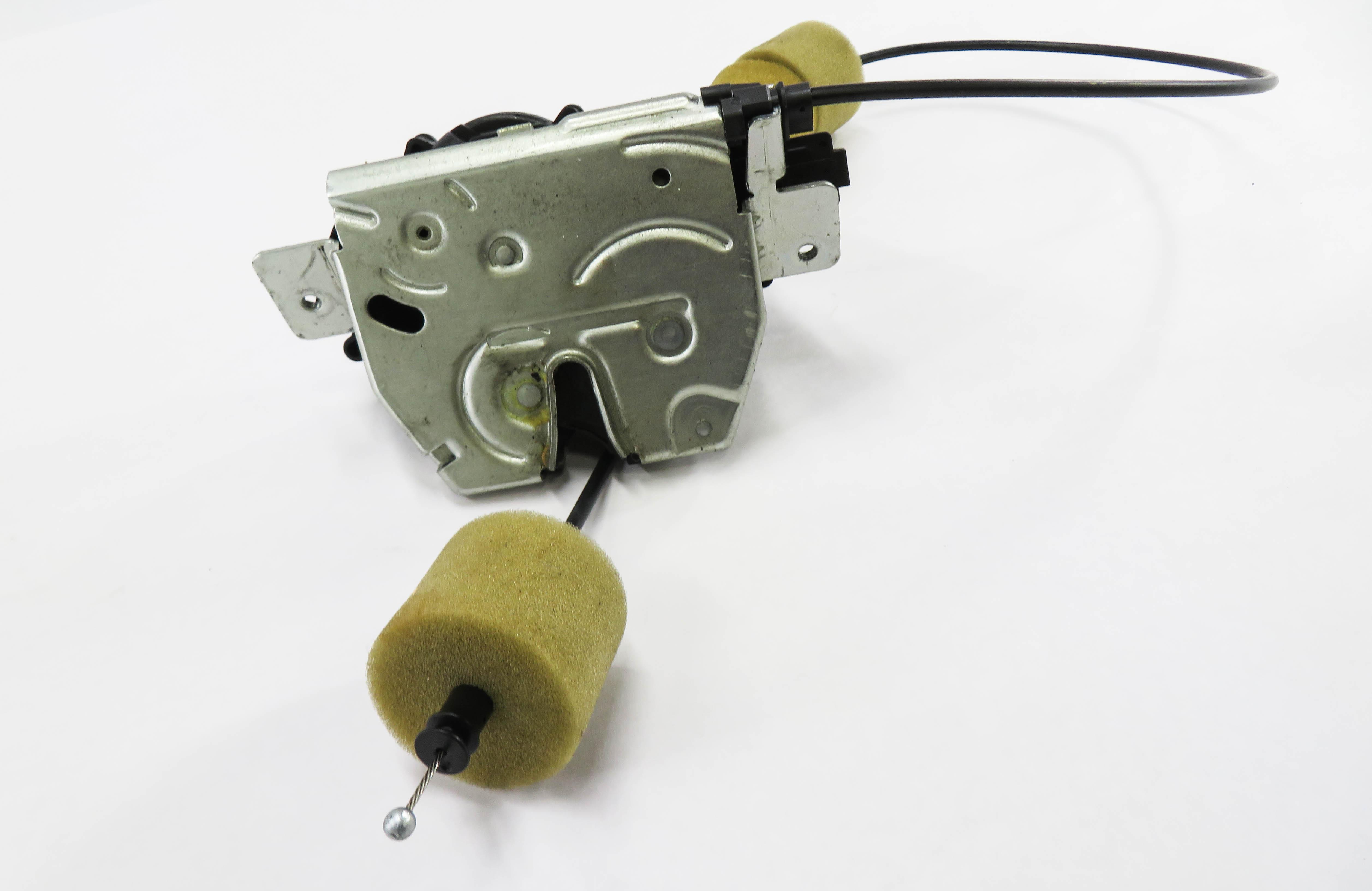 2006 MERCEDES BENZ ML350 (W164) REAR TRUNK LOCK LATCH ACTUATOR — exact item pictured