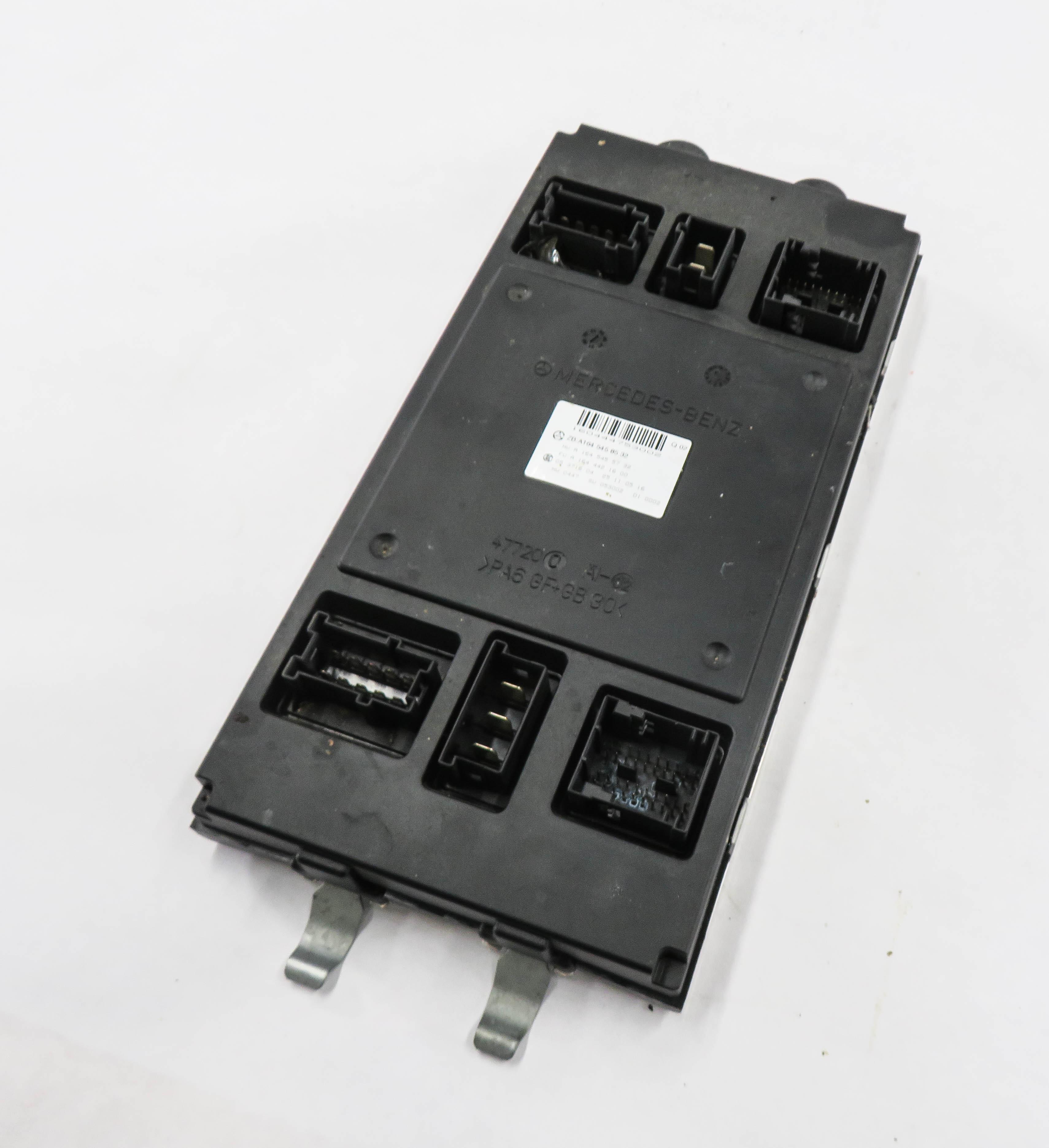 2006 MERCEDES BENZ ML350 (W164) FRONT SIGNAL ACQUISTION CONTROL MODULE SAM — exact item pictured