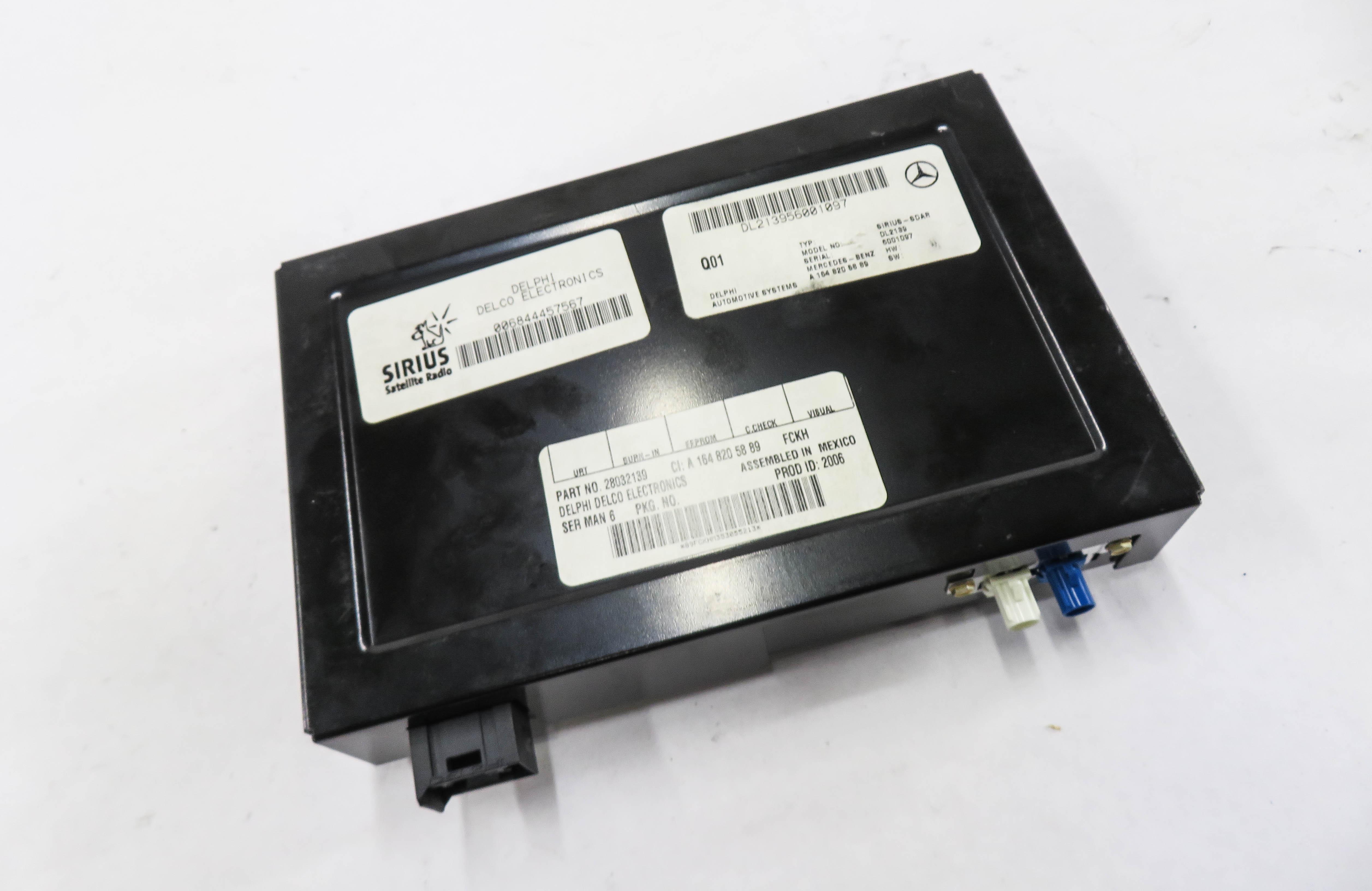 06-07 MERCEDEES ML320 ML350 R320 R350 (W164 W251) SIRUIS SATELLITE RADIO MODULE — exact item pictured