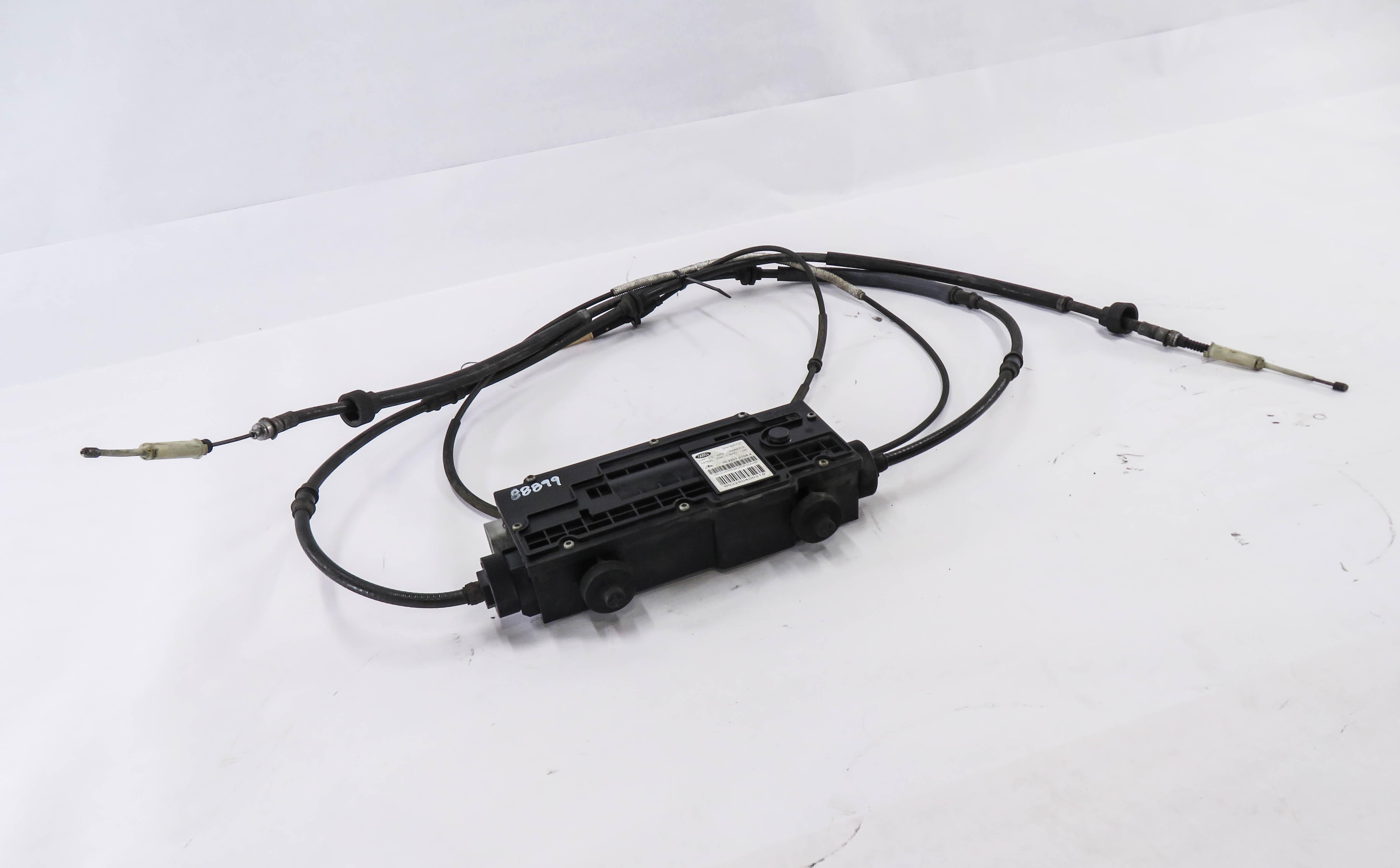 2007 RANGE ROVER SPORT (L320) EMERGENCY PARKING BRAKE ACTUATOR w/ CABLES — exact item pictured