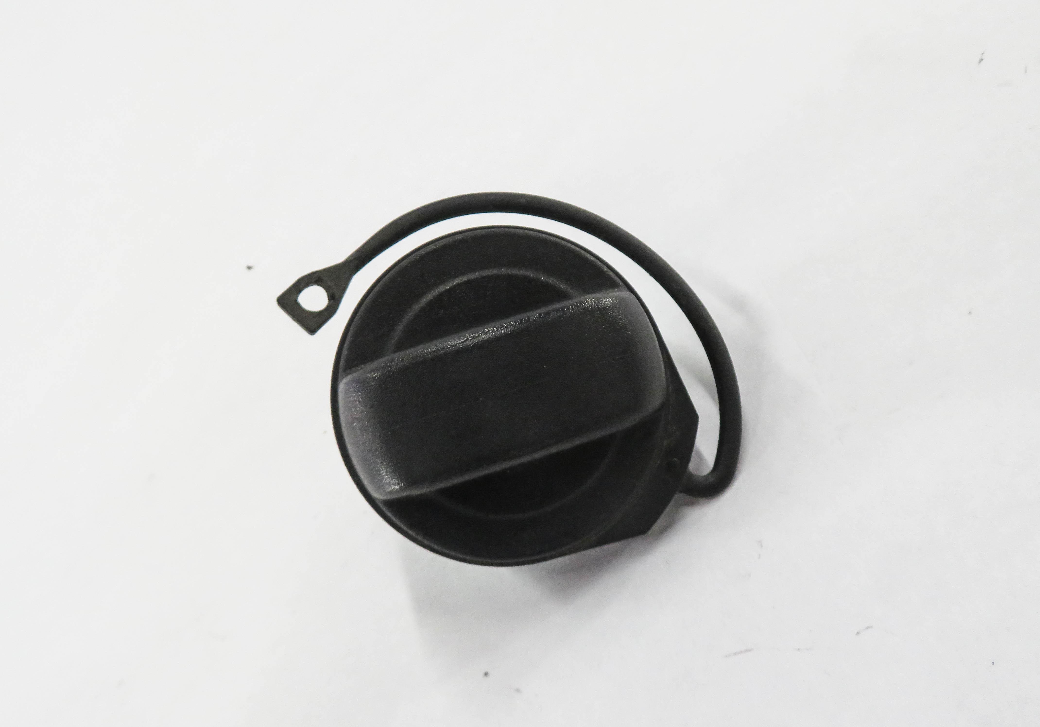 2010 PORSCHE PANAMERA (970 G1) GAS CAP FUEL TANK FILLER SCREW TOP LID — exact item pictured
