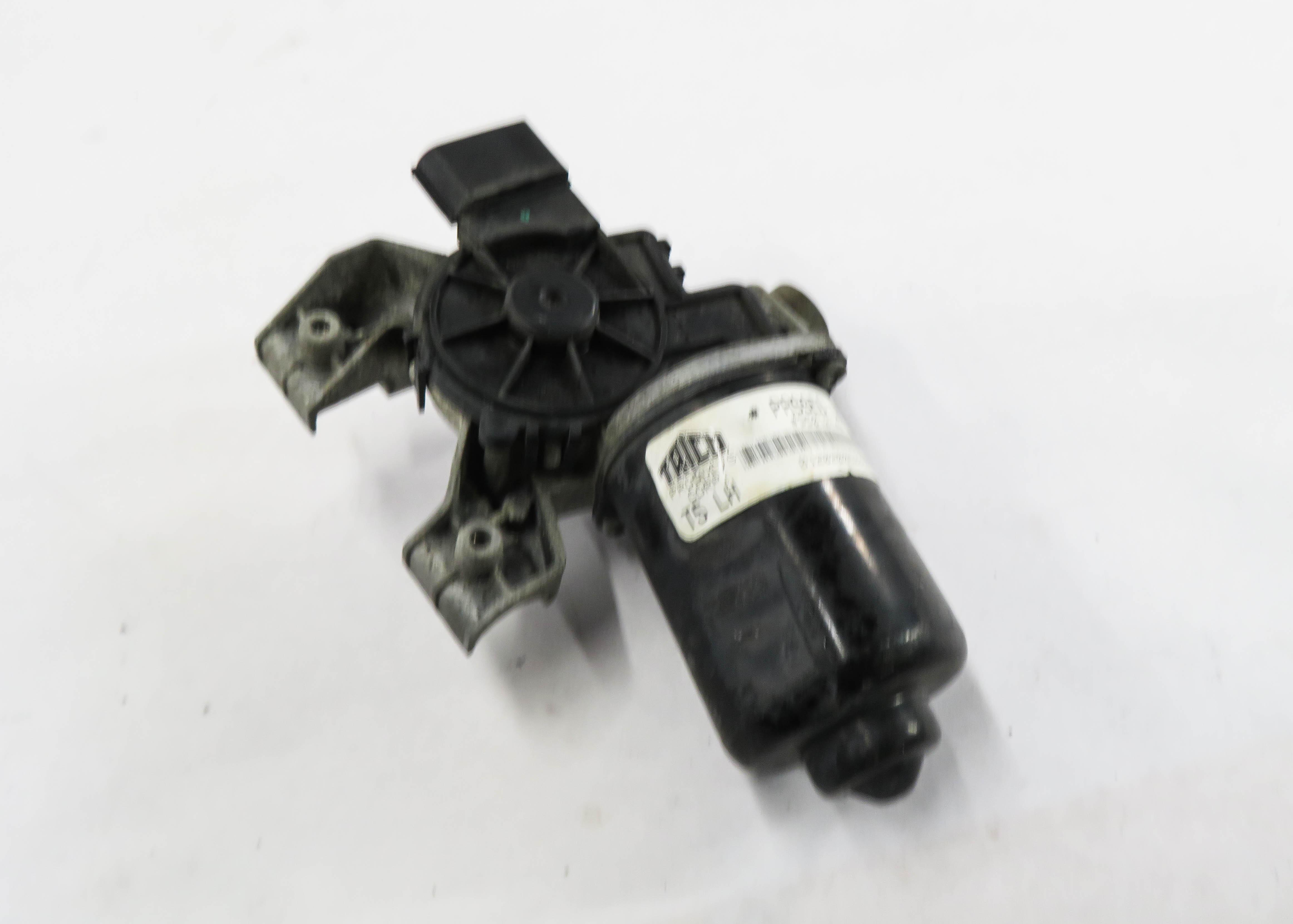 05-16 LAND ROVER LR3 LR4 - RANGE ROVER SPORT (L320) FRONT WINDSHIELD WIPER MOTOR — exact item pictured