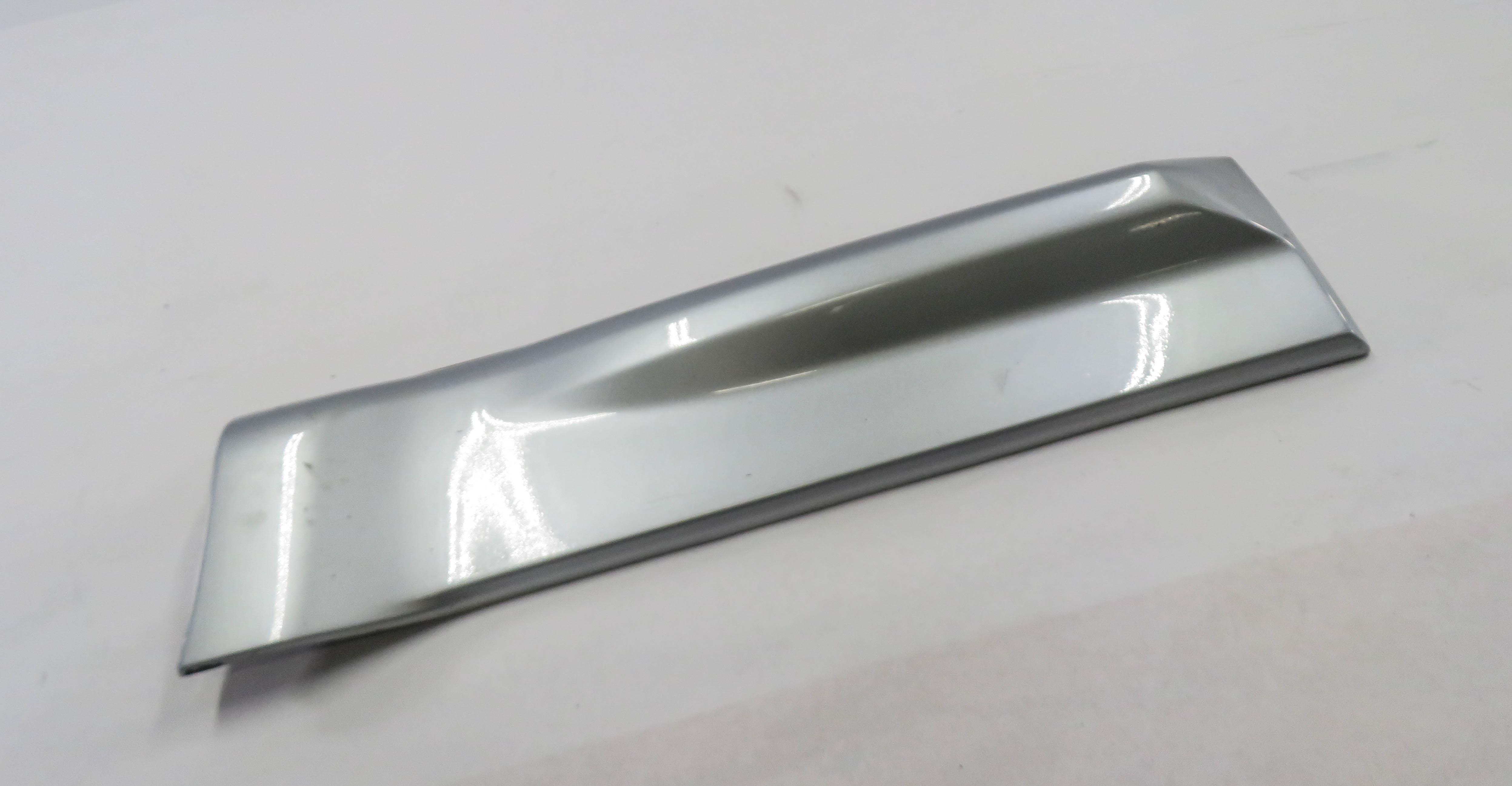 2006 RANGE ROVER SPORT (L320) LEFT REAR DOOR RUNNER TRIM MOULDING (SILVER) — exact item pictured