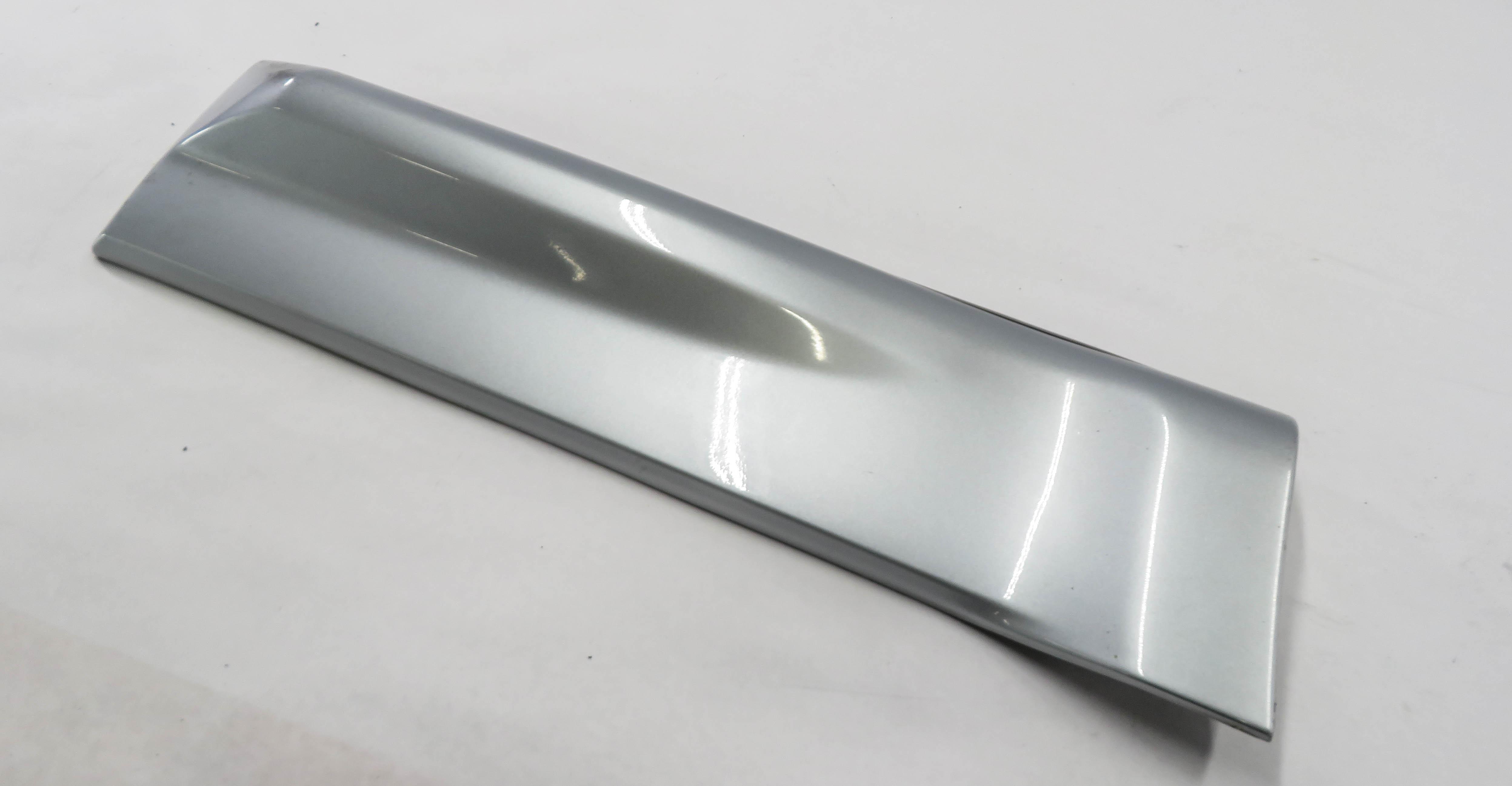 2006 RANGE ROVER SPORT (L320) RIGHT REAR DOOR RUNNER TRIM MOULDING (SILVER) — exact item pictured