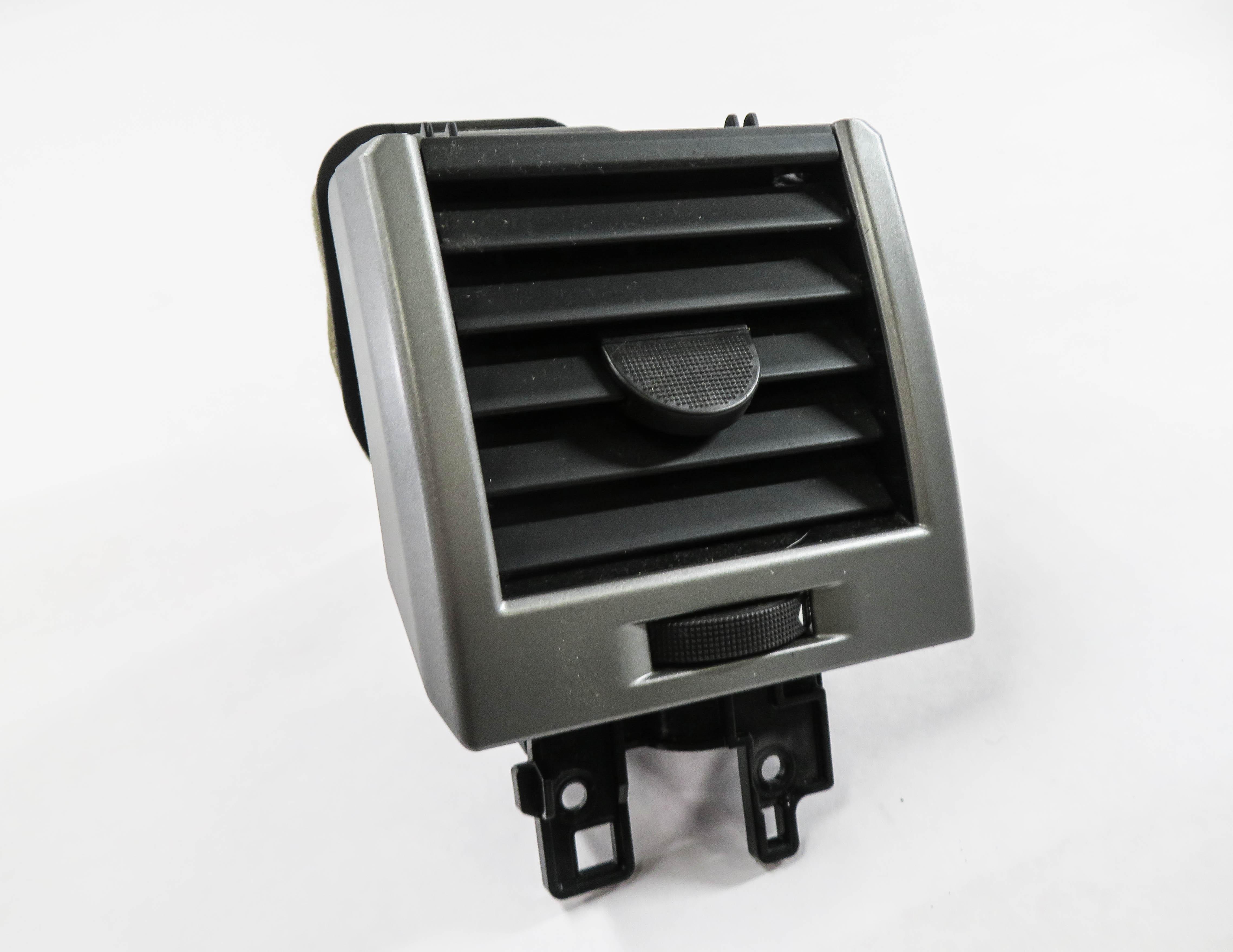 2008 RANGE ROVER SPORT (L320) LEFT FRONT DRIVER CENTER DASH HEATER A/C AIR VENT — exact item pictured