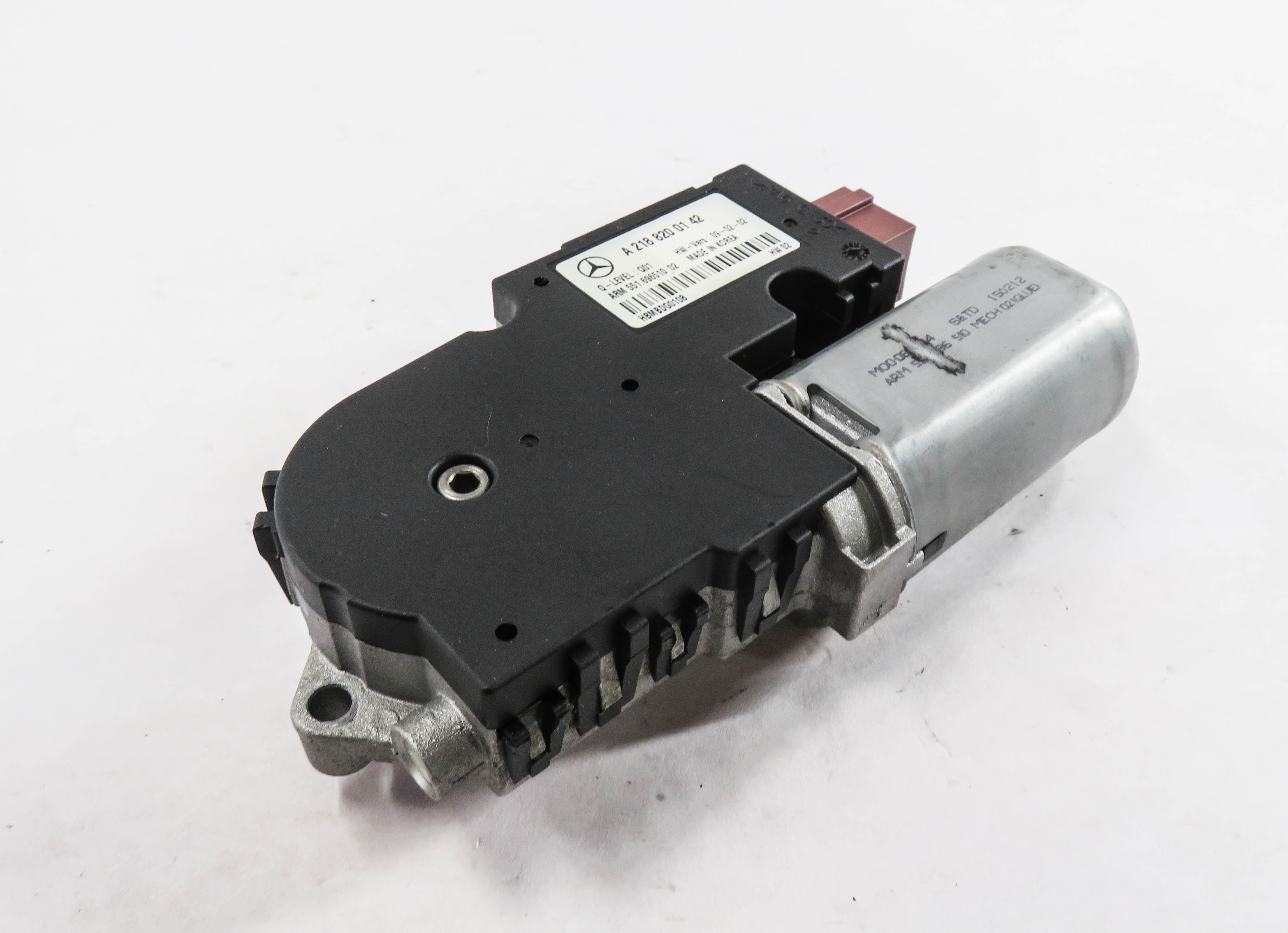 2008-2016 MERCEDES C250 C300 C350 E250 E350 E550 E63 (W204 W212) SUNROOF MOTOR — exact item pictured