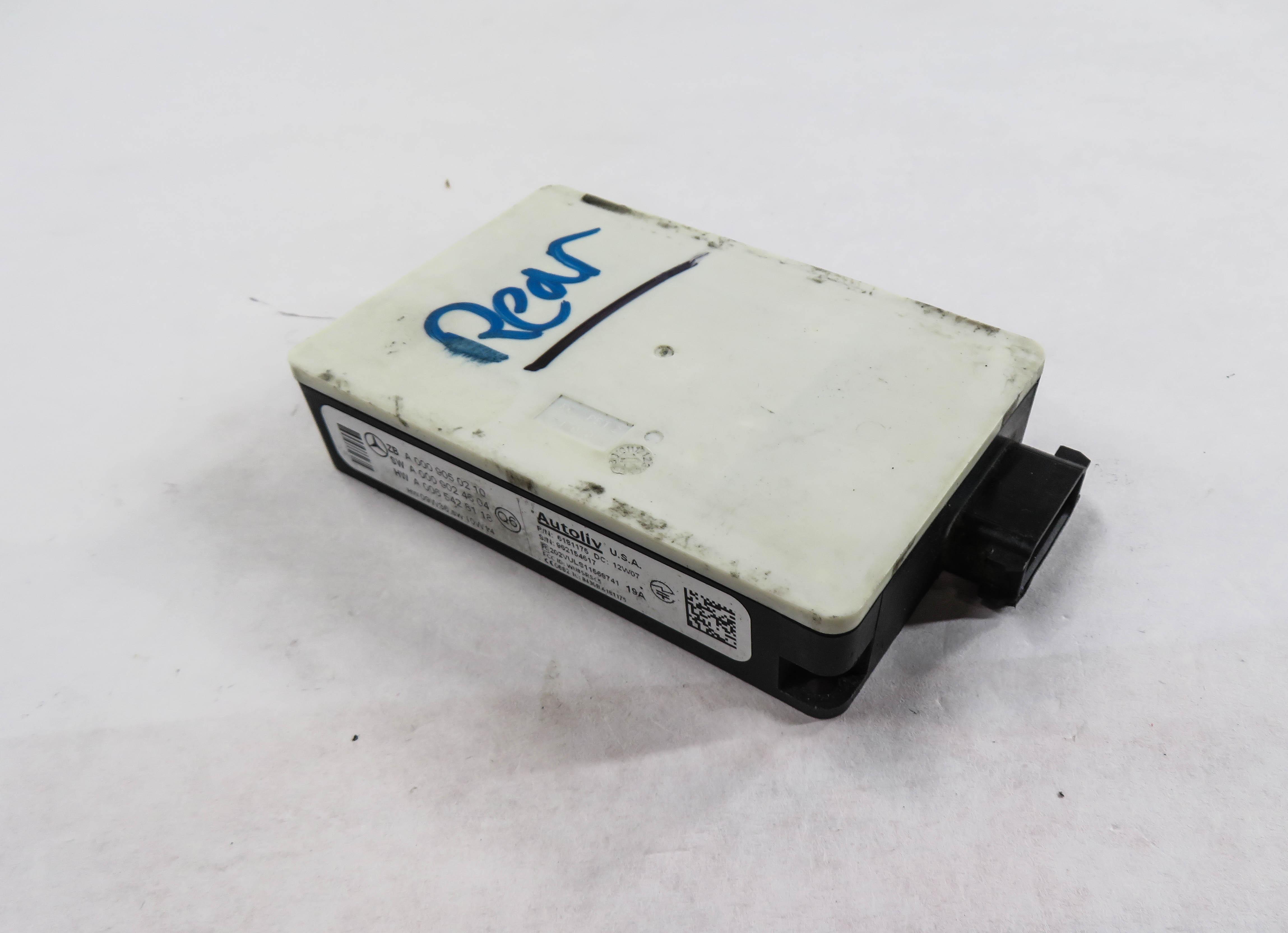 2012 MERCEDES E350 (W212) REAR BLIND SPOT RADAR SENSOR MODULE — exact item pictured