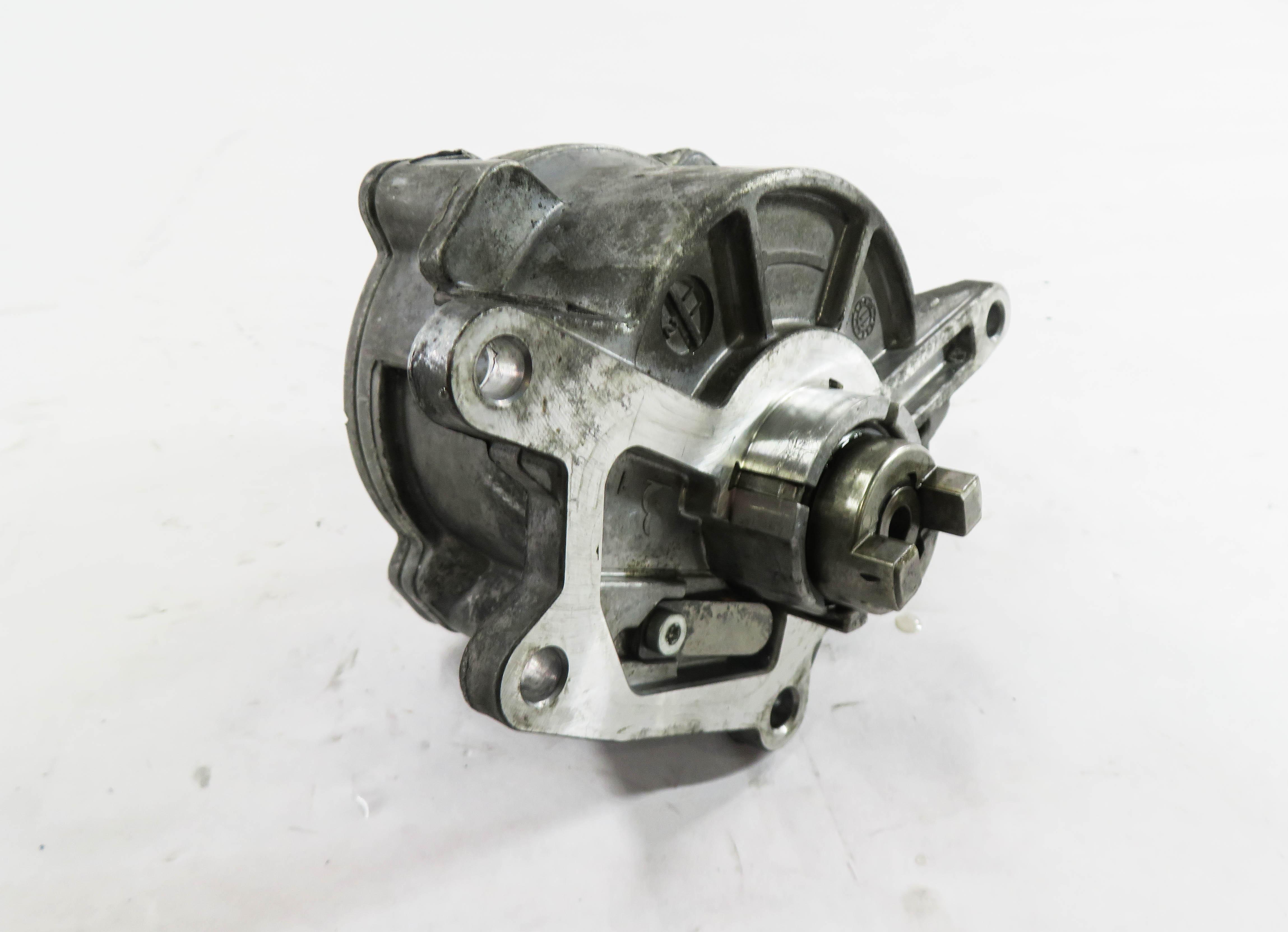 08-13 MERCEDES E320 E350 GL320 GL350 ML320 ML350 R350 - 3.0L DIESEL VACUUM PUMP — exact item pictured