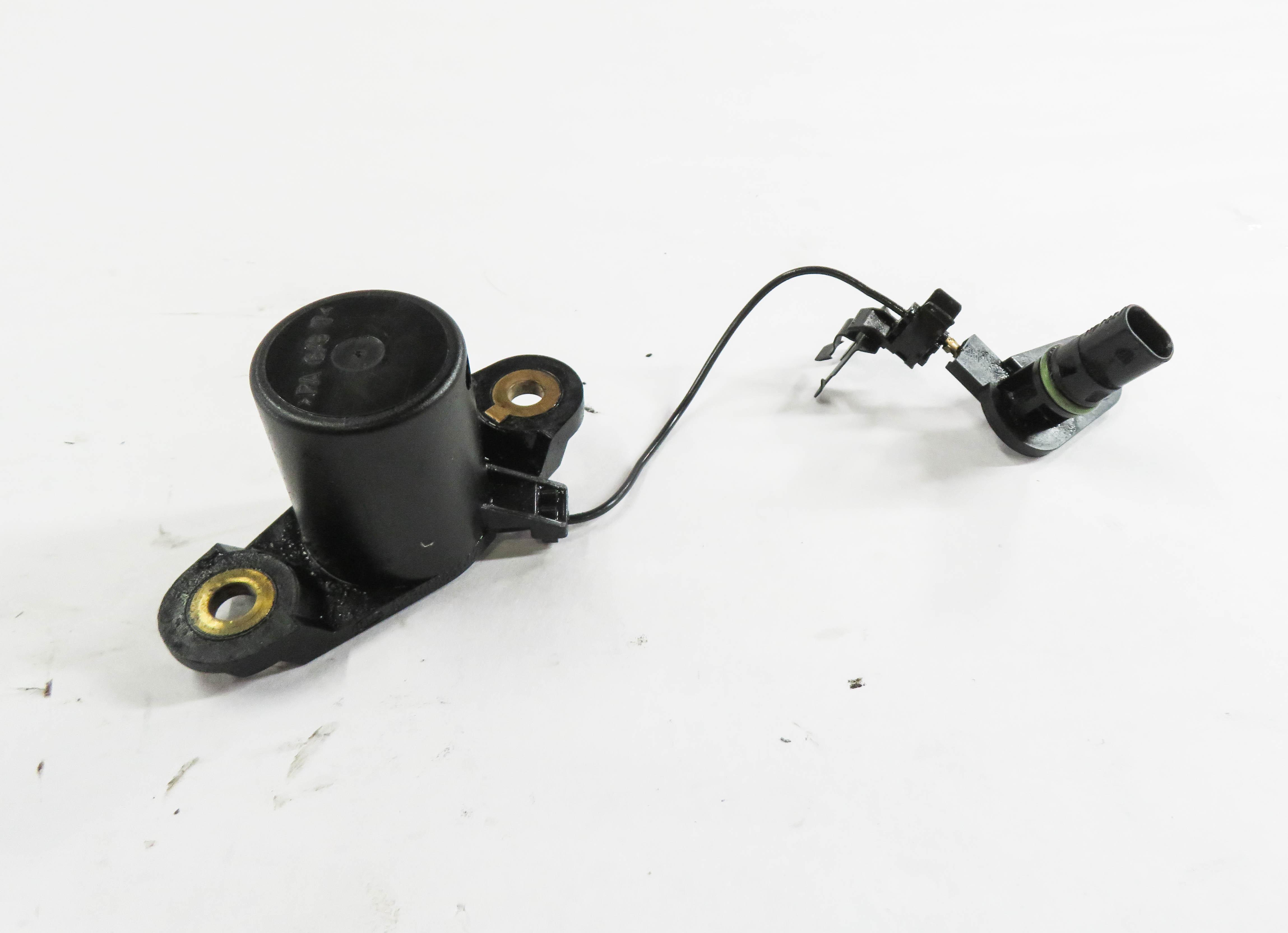 2012 MERCEDES E350 (W212) 3.0L OM642 DIESEL ENGINE - OIL LEVEL SENSOR — exact item pictured