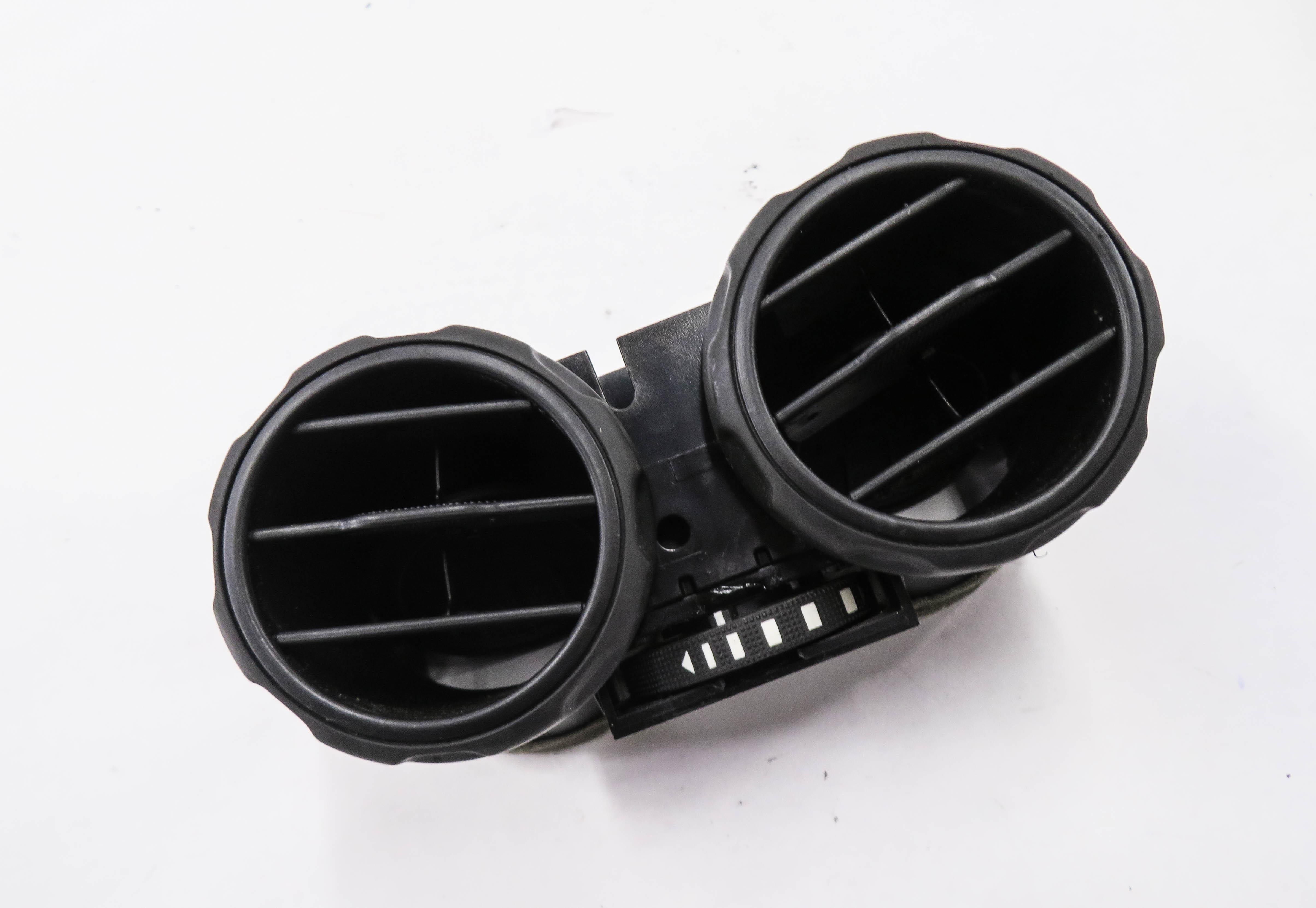 2010 RANGE ROVER SPORT (L320) REAR CENTER CONSOLE HEATER A/C AIR VENT — exact item pictured