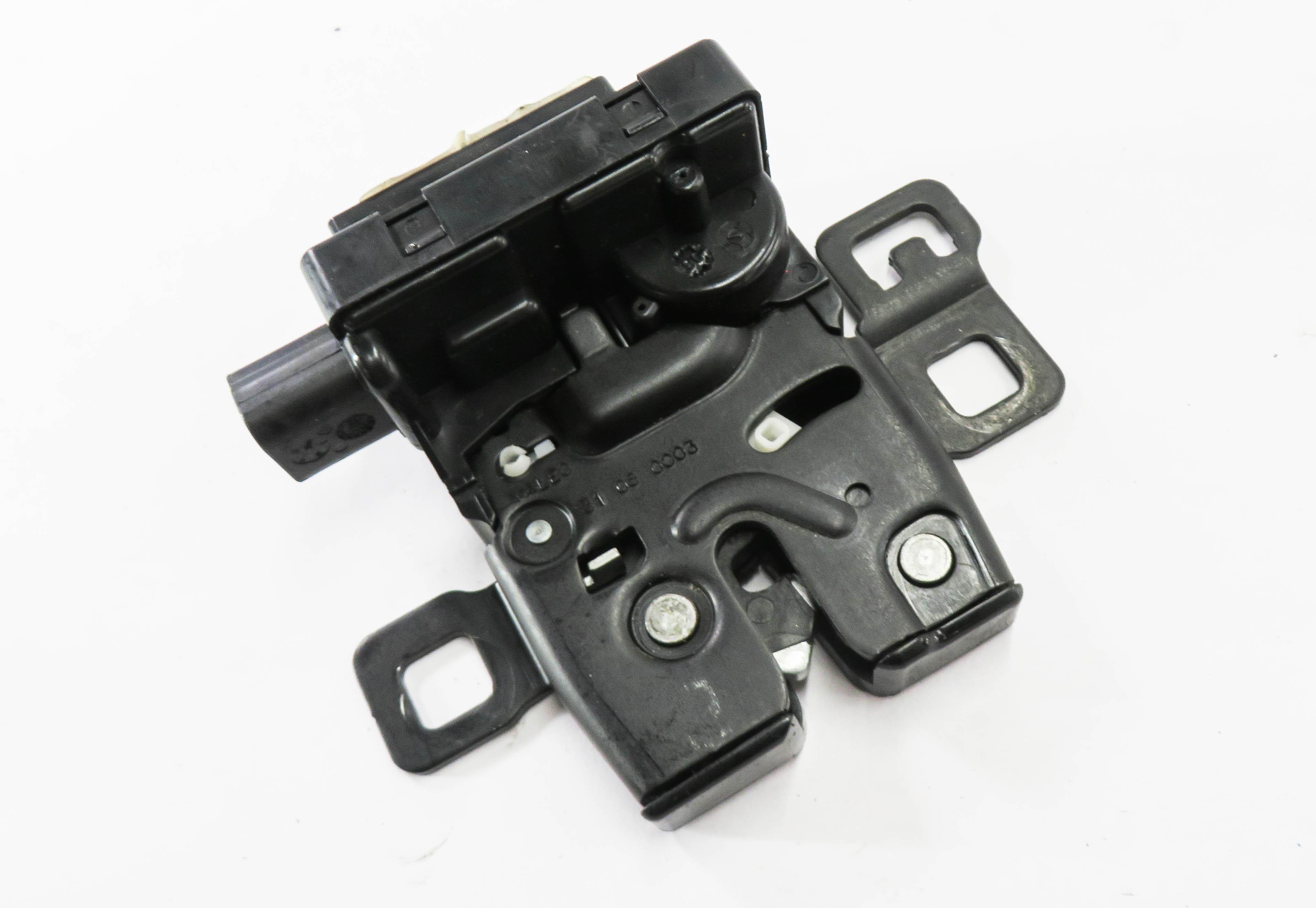 2010 RANGE ROVER SPORT (L320) REAR TRUNK UPPER GLASS LOCK LATCH ACTUATOR — exact item pictured